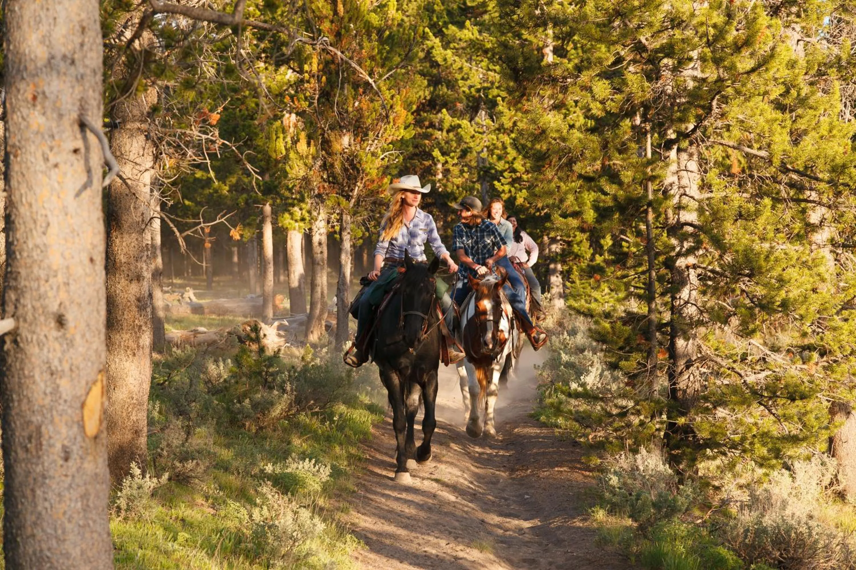 Horse-riding in Headwaters Lodge & Cabins at Flagg Ranch