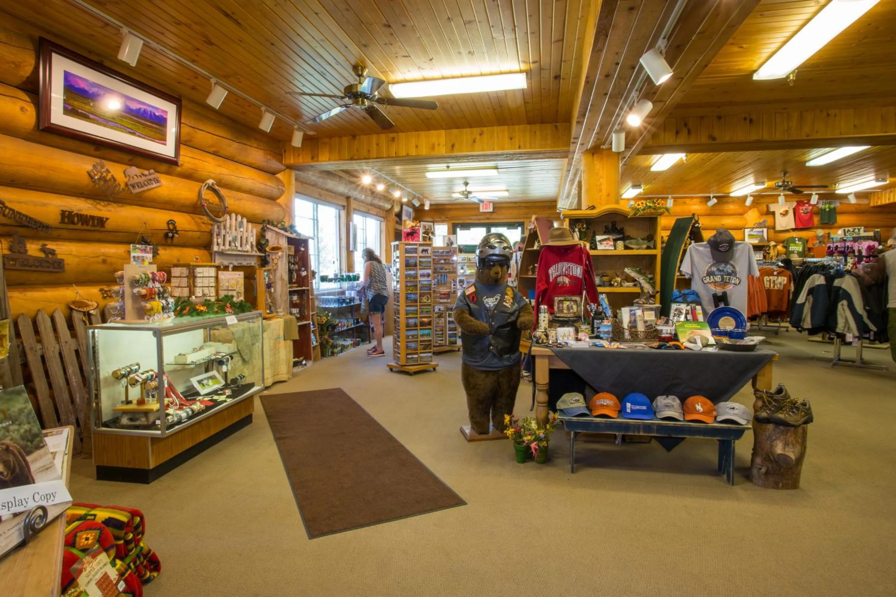 On-site shops in Headwaters Lodge & Cabins at Flagg Ranch