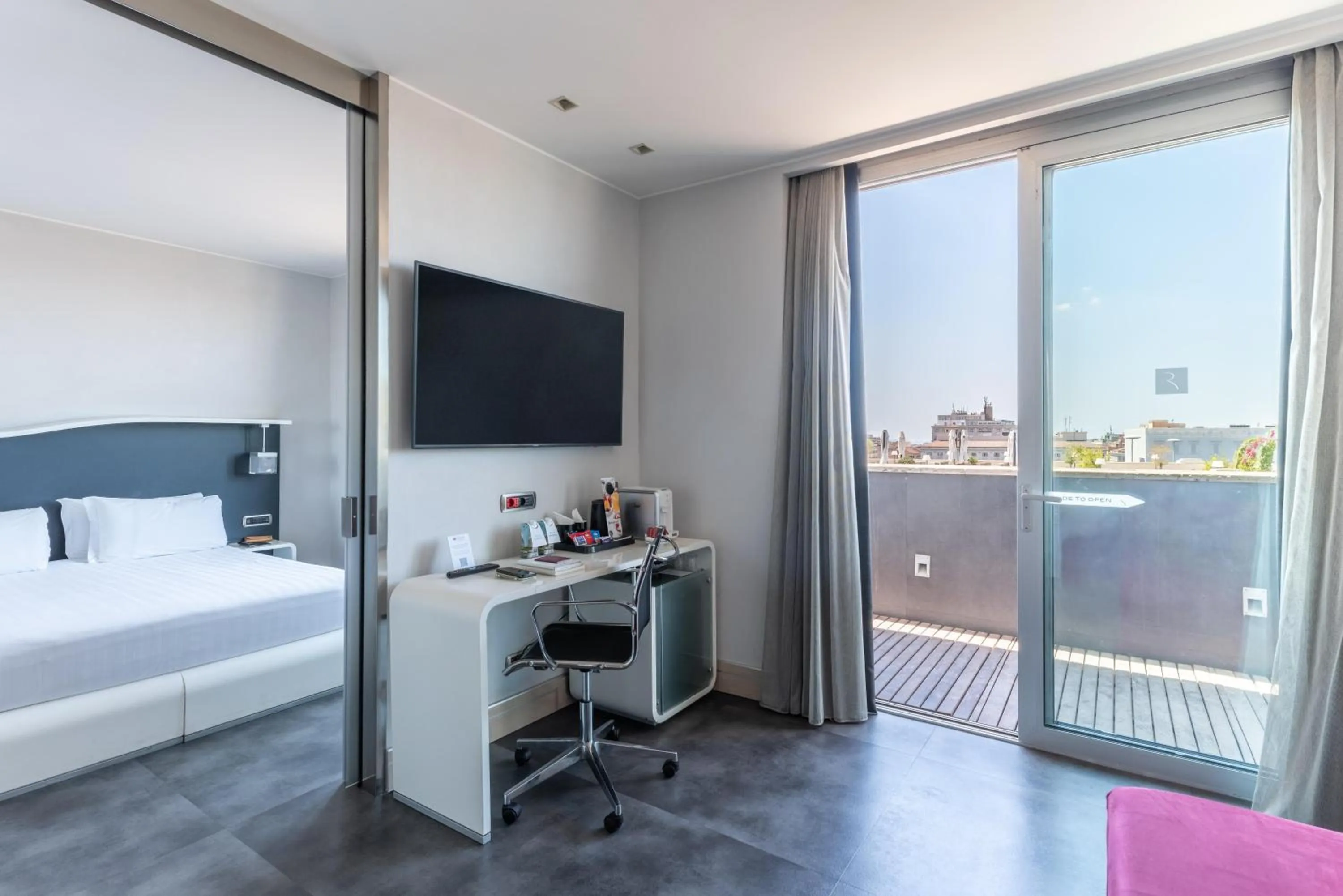 Photo of the whole room, Bed in Best Western Premier Hotel Royal Santina