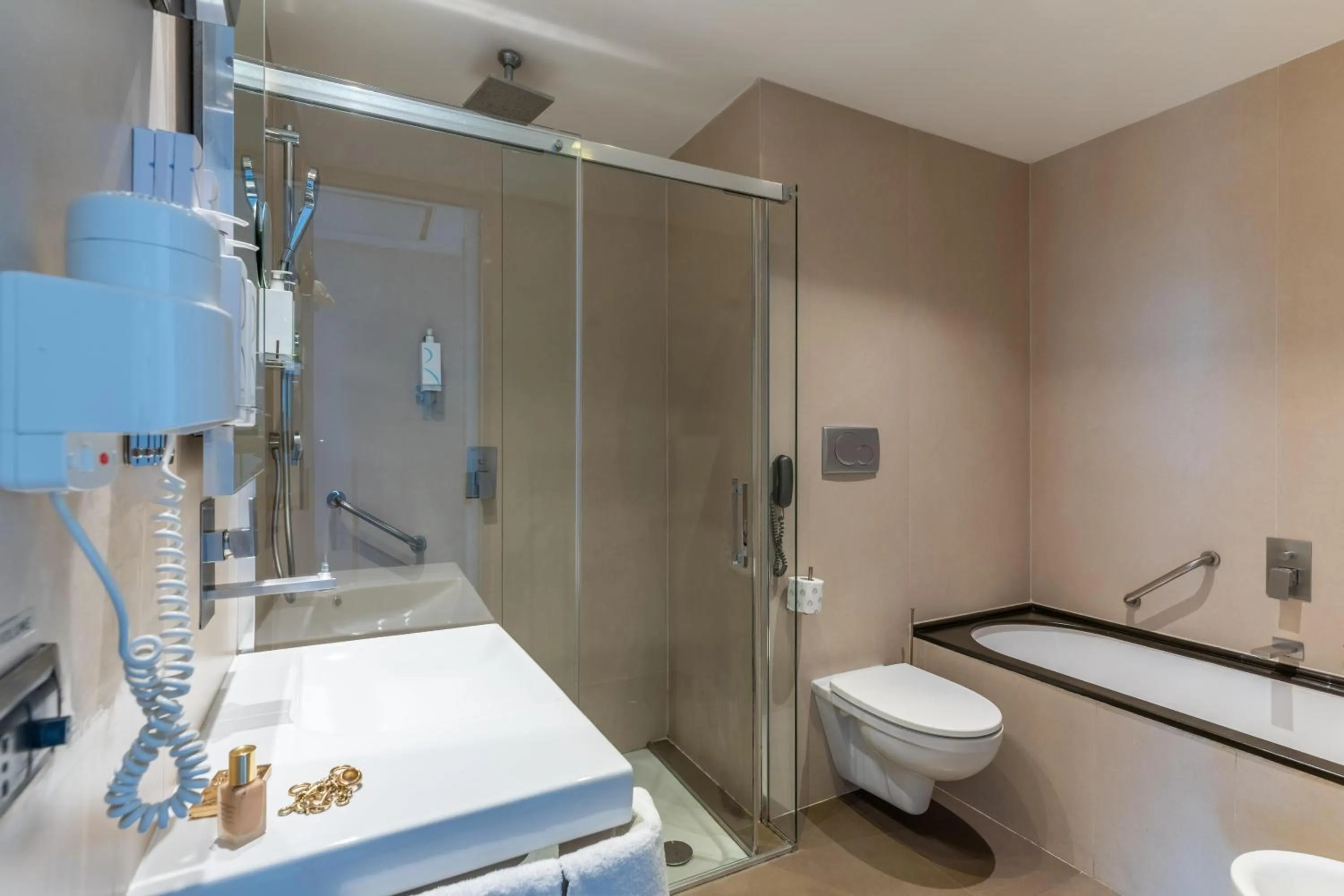 Bathroom in Best Western Premier Hotel Royal Santina