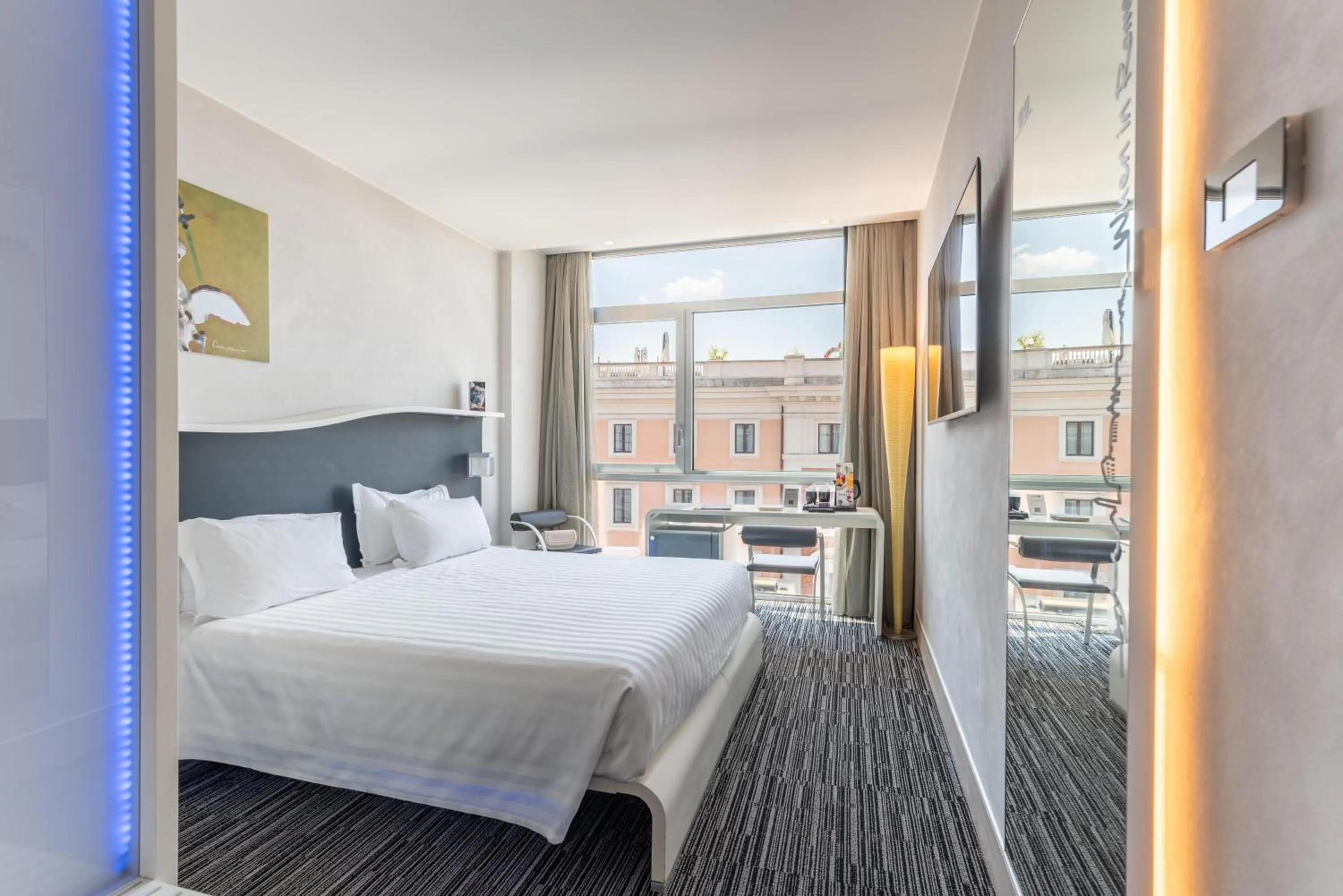 Photo of the whole room, Bed in Best Western Premier Hotel Royal Santina