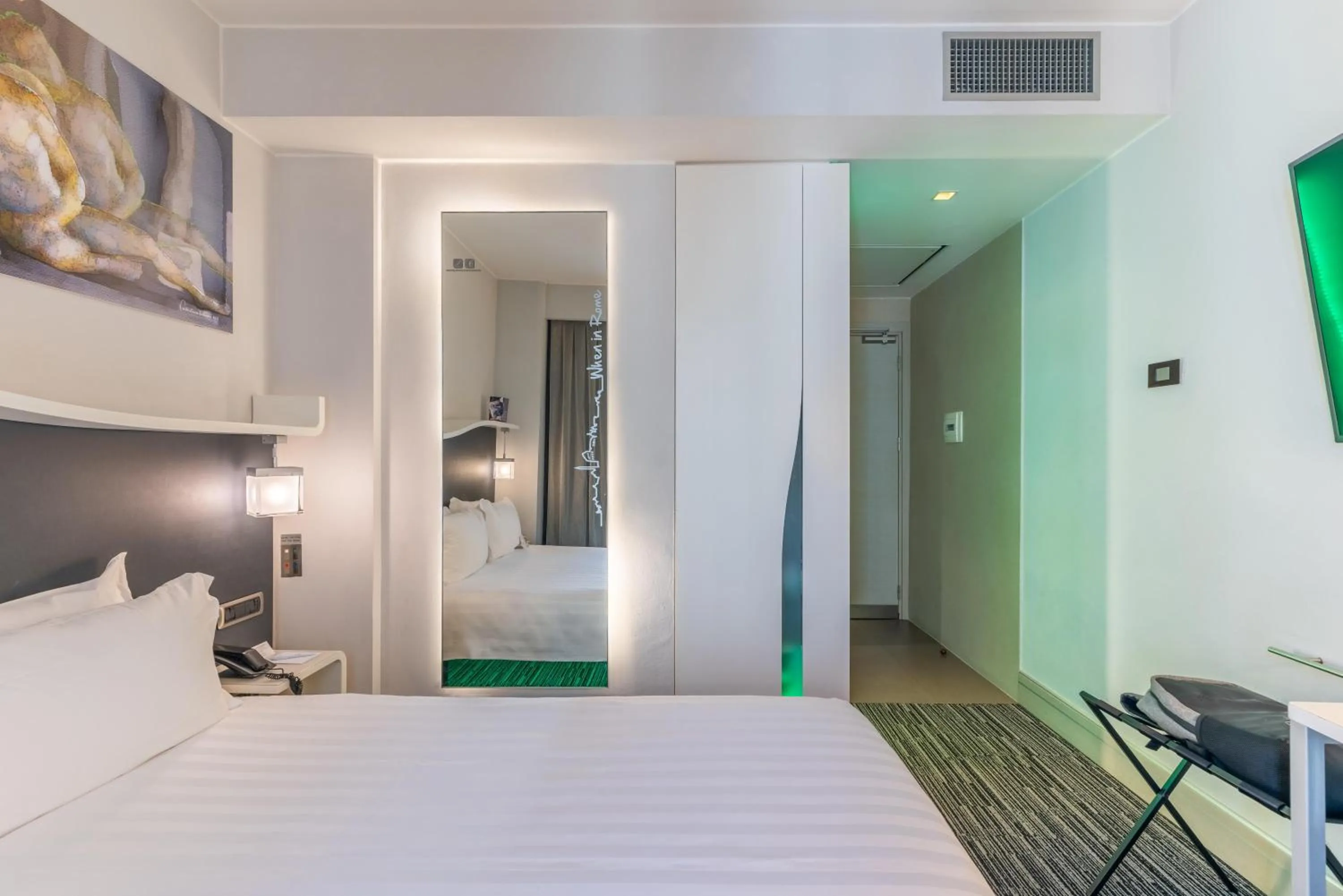 Photo of the whole room, Bed in Best Western Premier Hotel Royal Santina