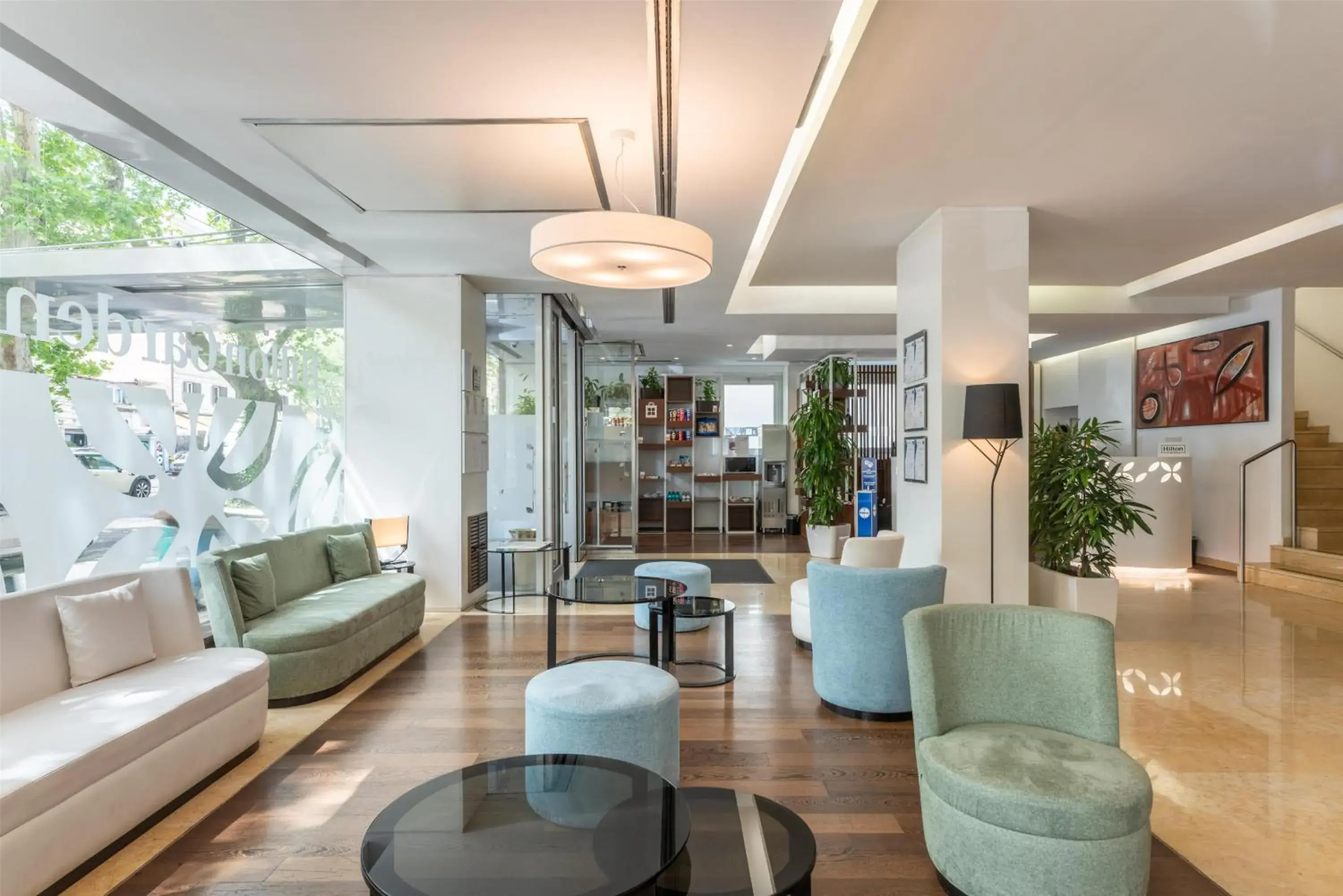 Restaurant/places to eat in Hilton Garden Inn Rome Claridge Restaurant/places to eat in Hilton Garden Inn Rome Claridge