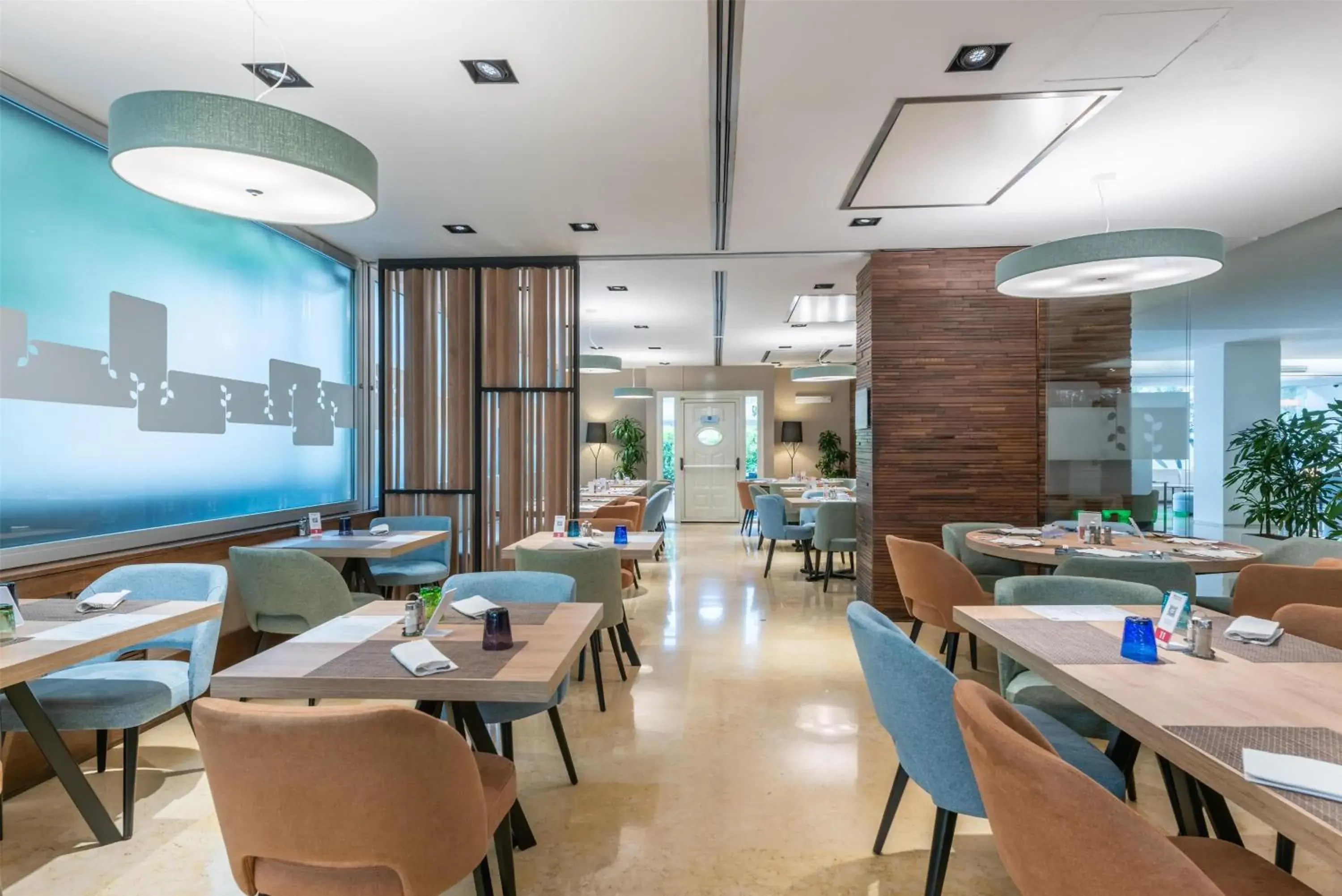 Restaurant/places to eat in Hilton Garden Inn Rome Claridge Restaurant/places to eat in Hilton Garden Inn Rome Claridge