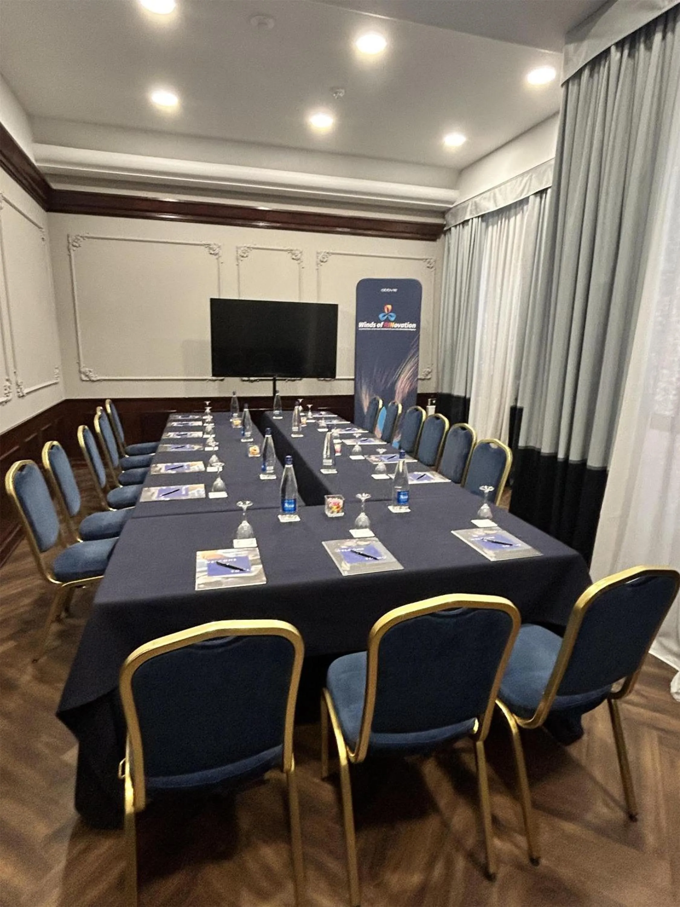 Meeting/conference room in Radisson Blu GHR Rome