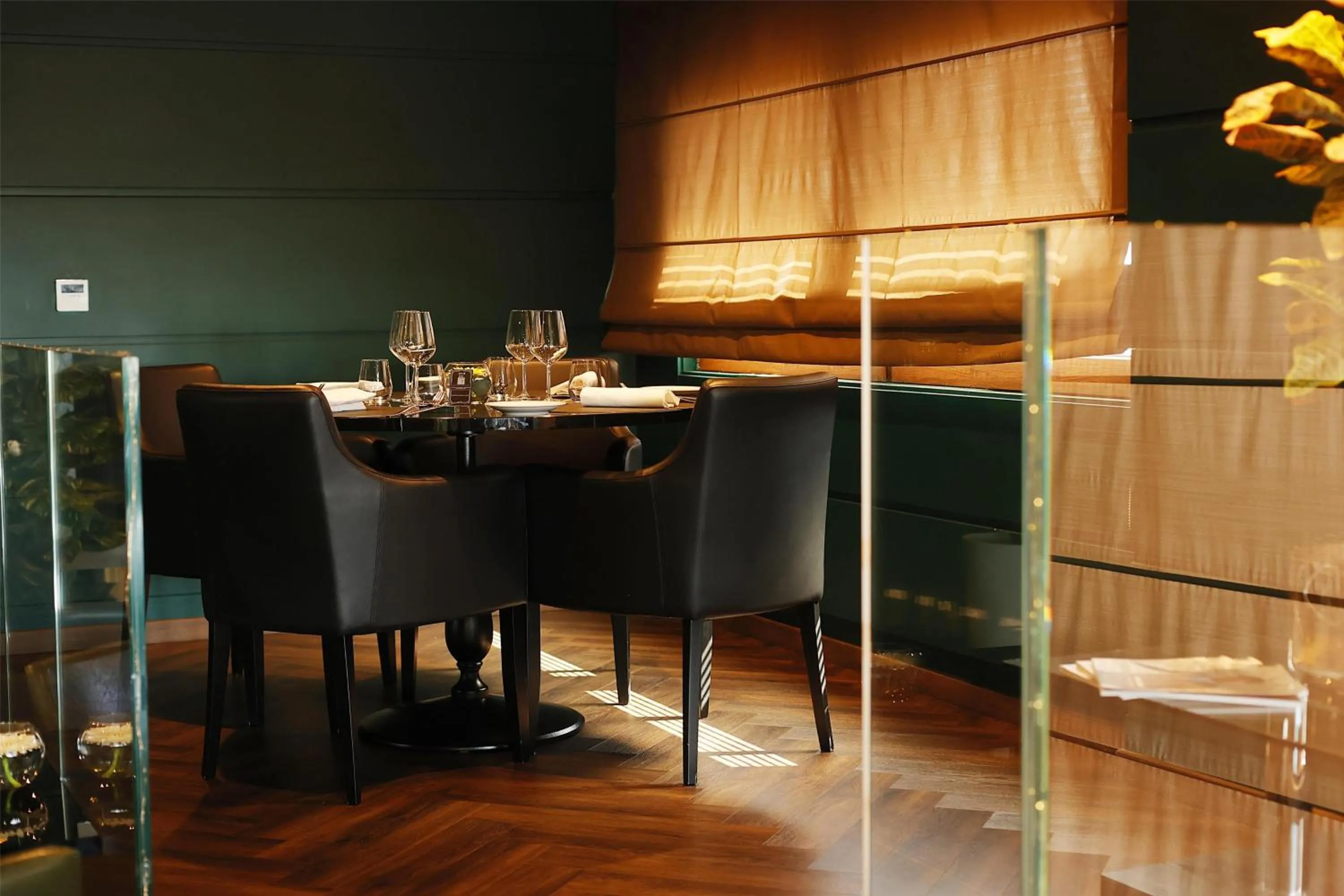 Restaurant/places to eat in Radisson Blu GHR Rome