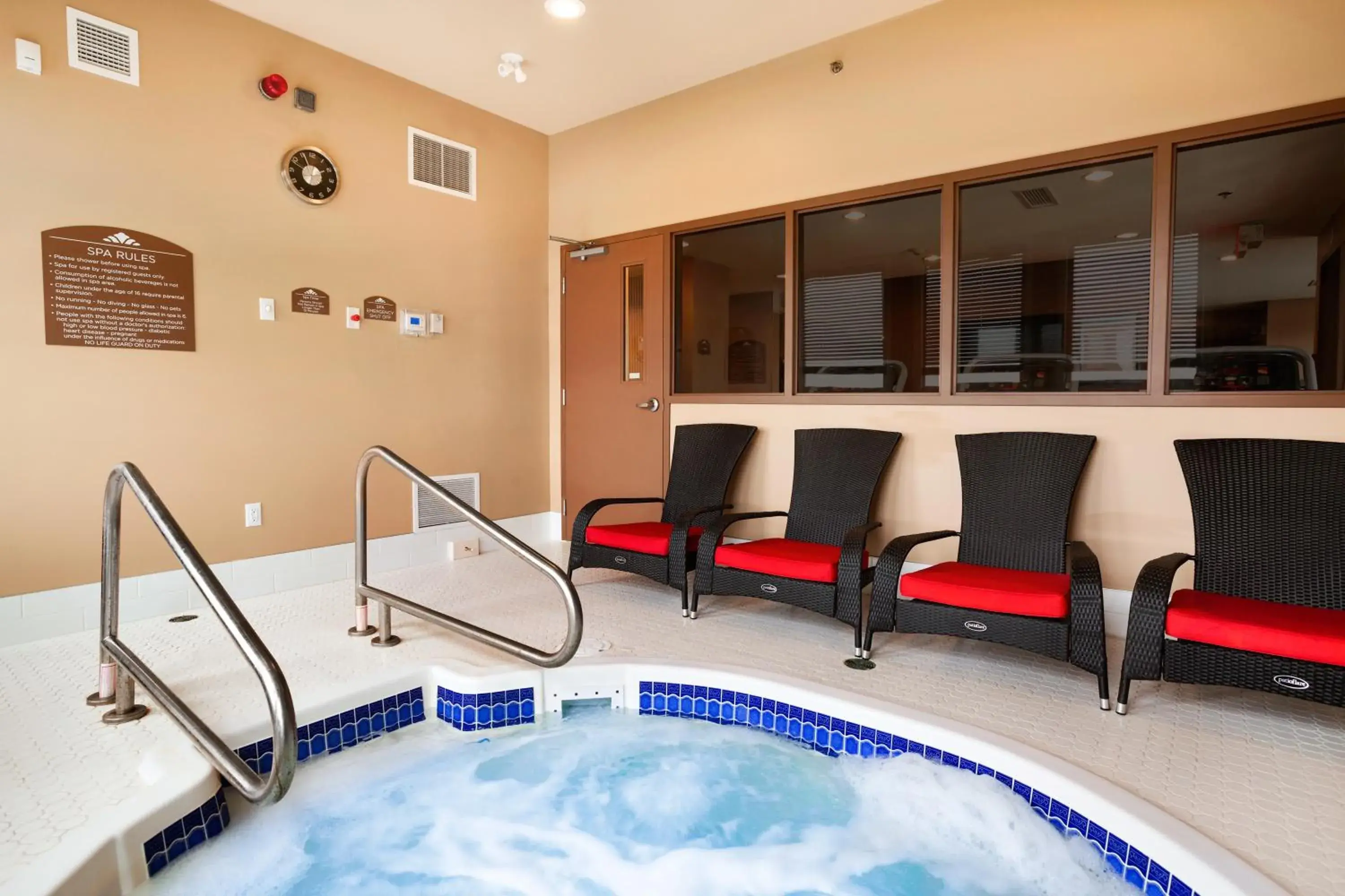 Spa and wellness centre/facilities in Microtel Inn & Suites by Wyndham Blackfalds Spa and wellness centre/facilities in Microtel Inn & Suites by Wyndham Blackfalds