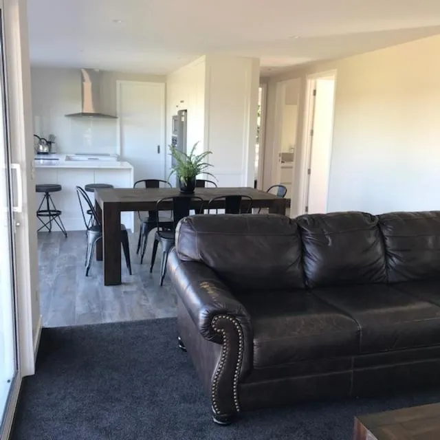 Dunray Cottage - Welcome to Havelock North