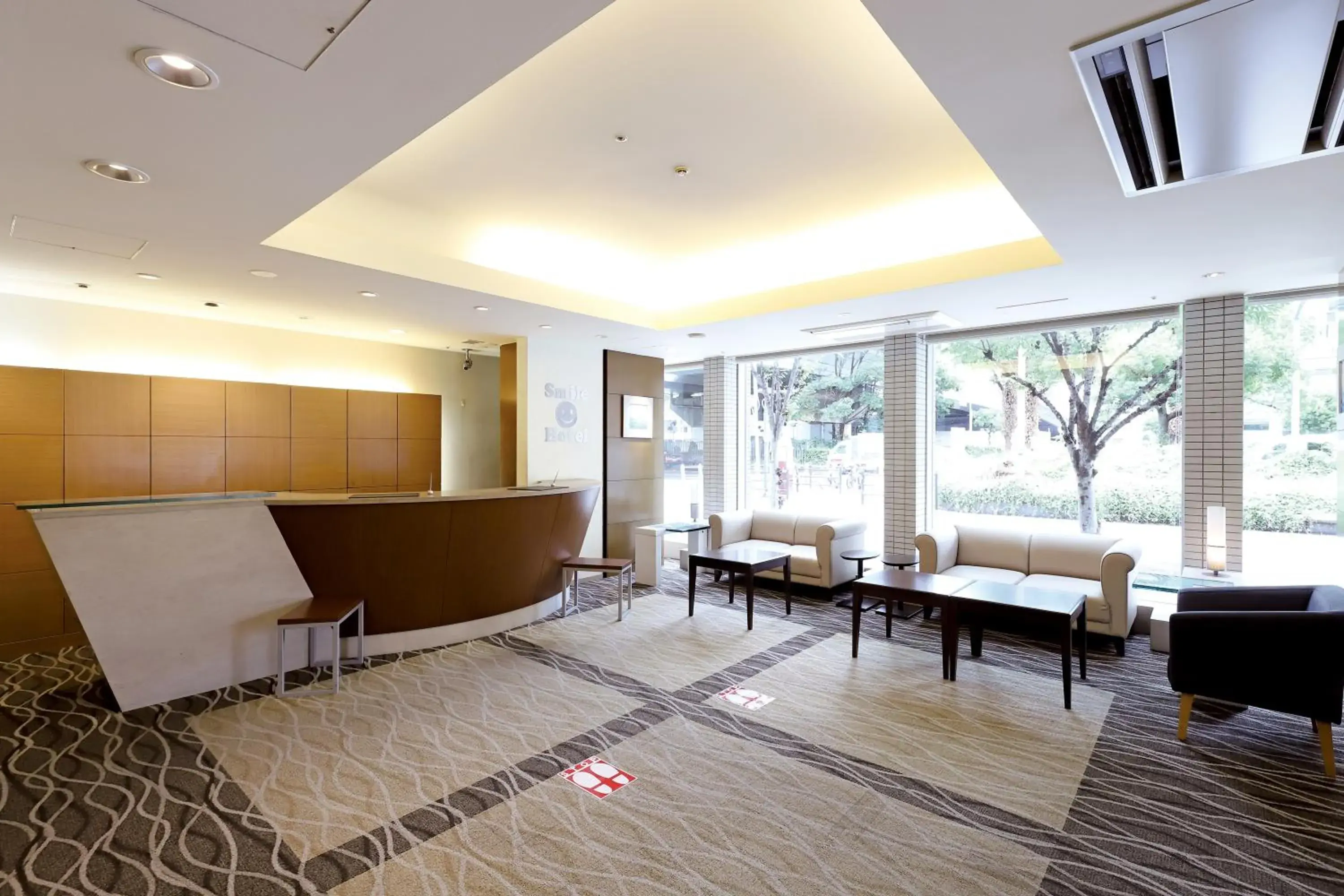 Lobby or reception in Smile Hotel Osaka Yotsubashi Lobby or reception in Smile Hotel Osaka Yotsubashi