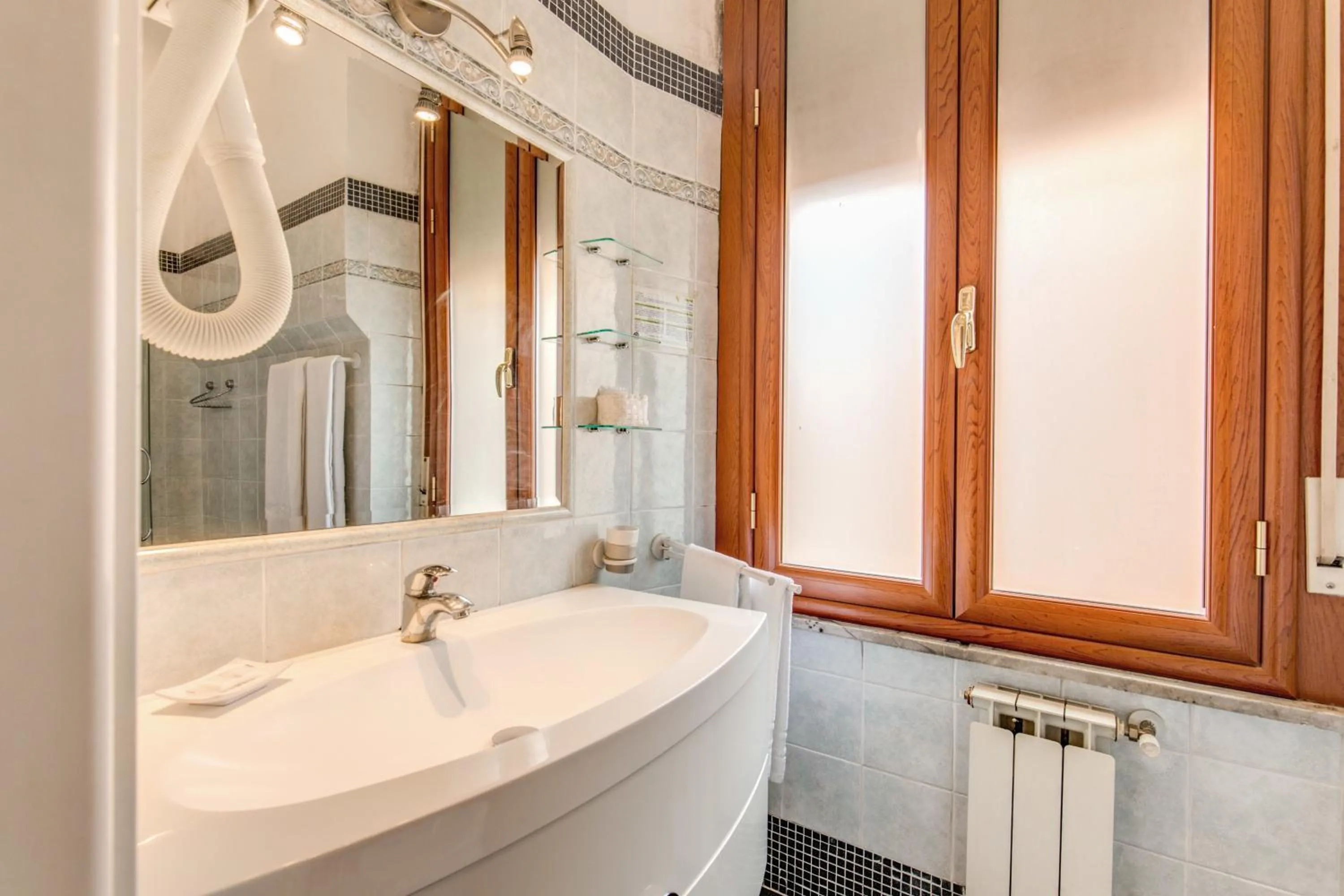 Bathroom in Hotel Martini