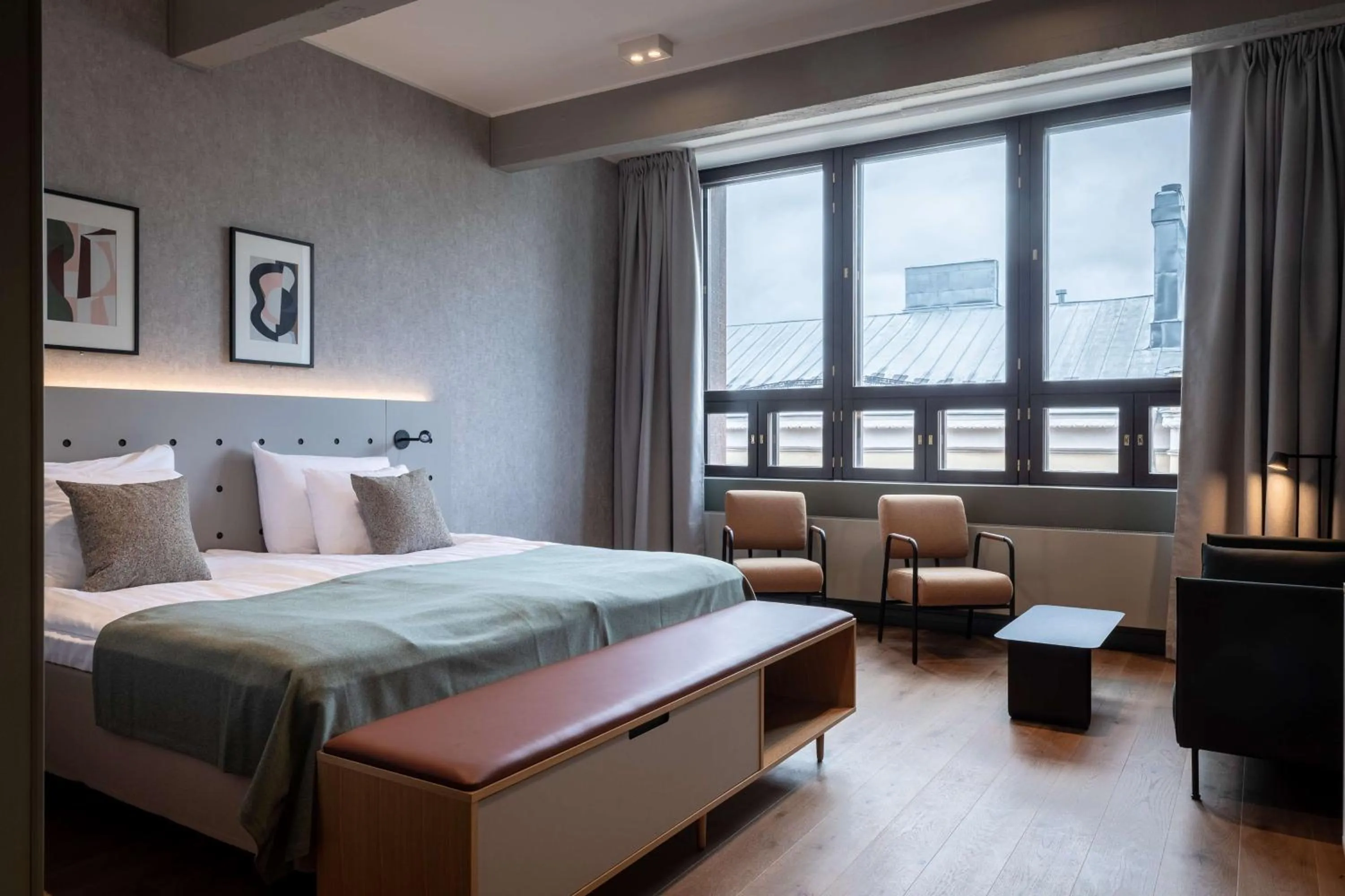 Bedroom, Bed in Scandic Helsinki Hub