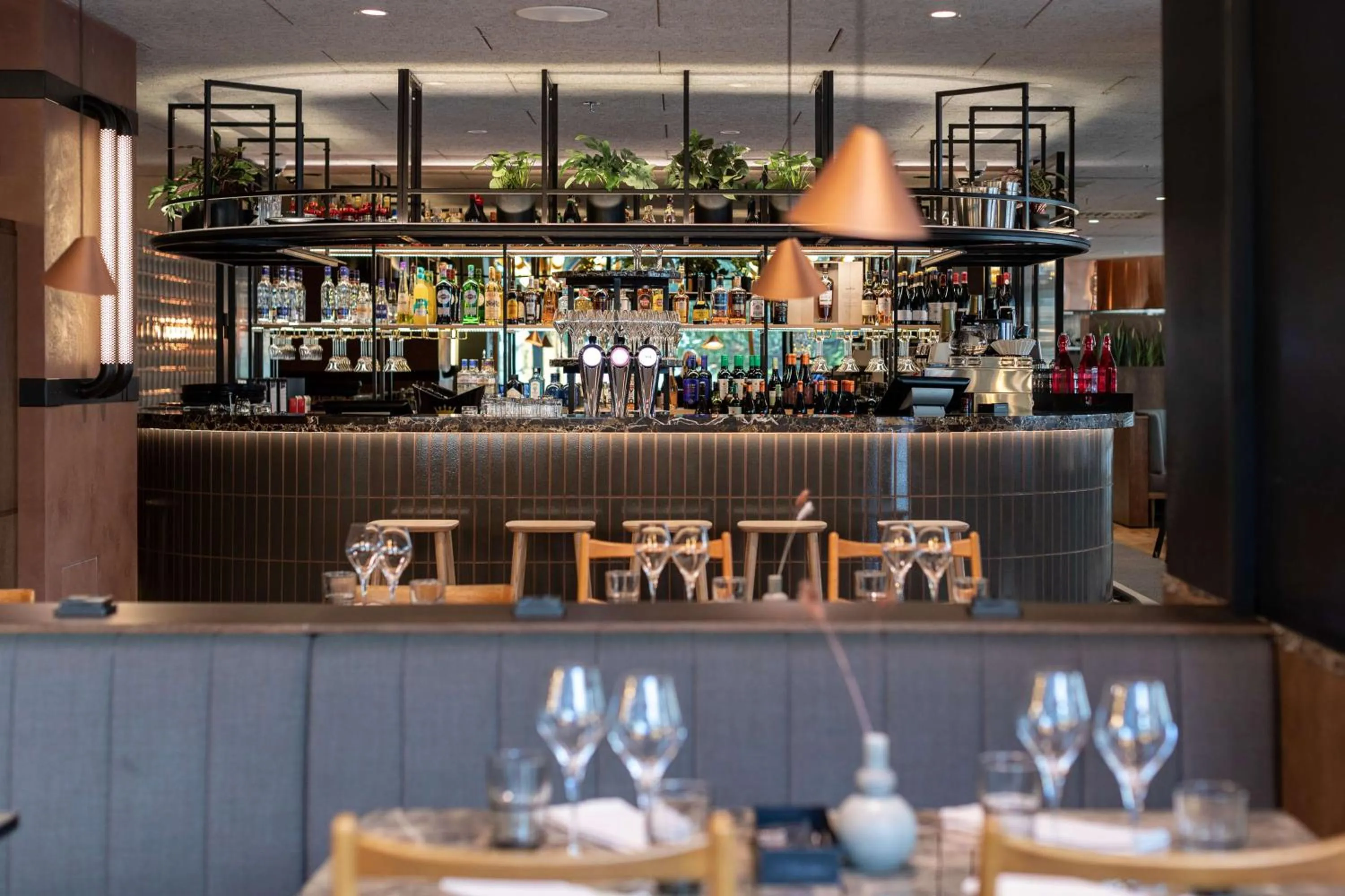 Lounge or bar in Scandic Helsinki Hub