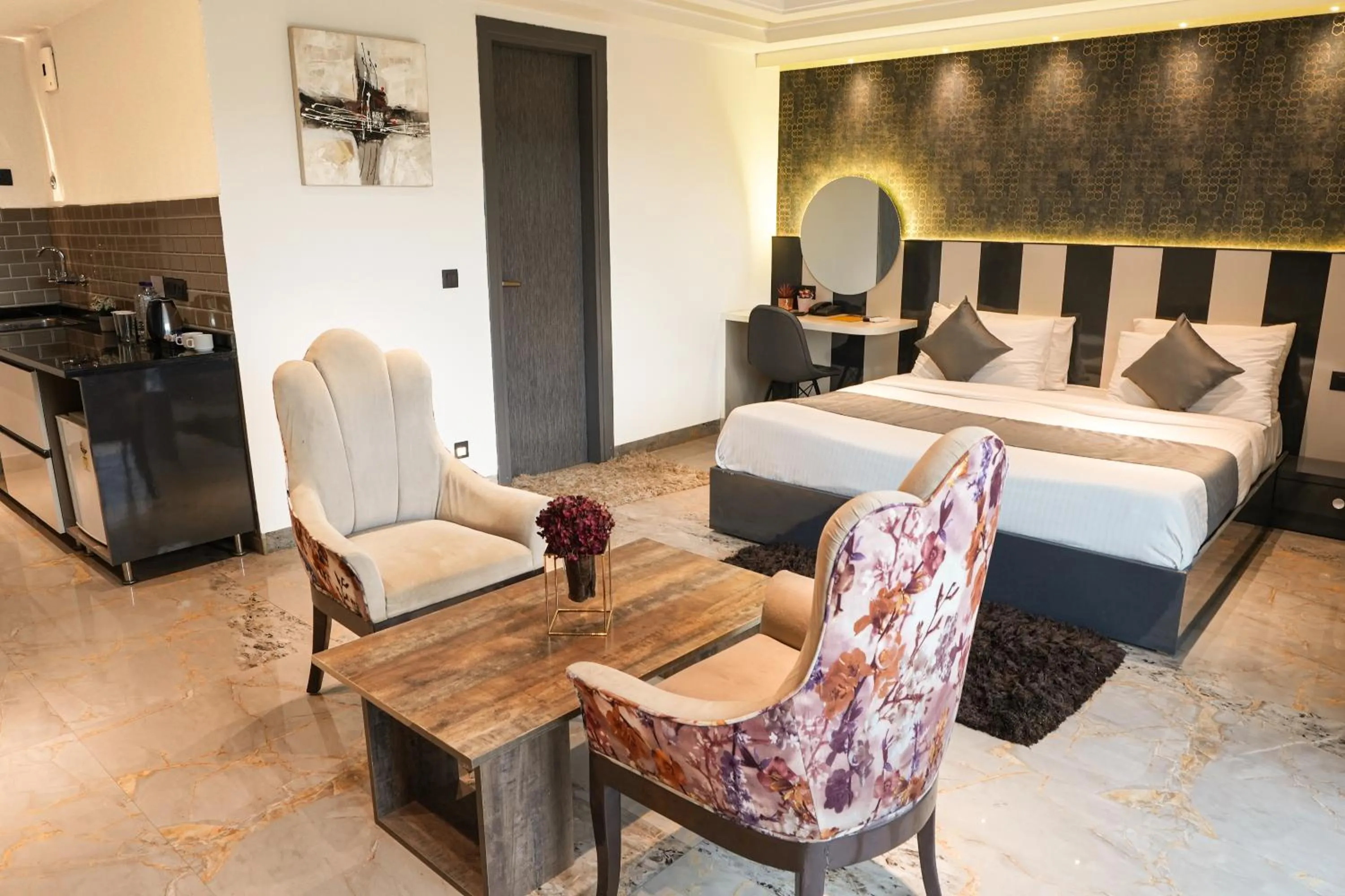 Bedroom, Bed in METRO STUDIOS