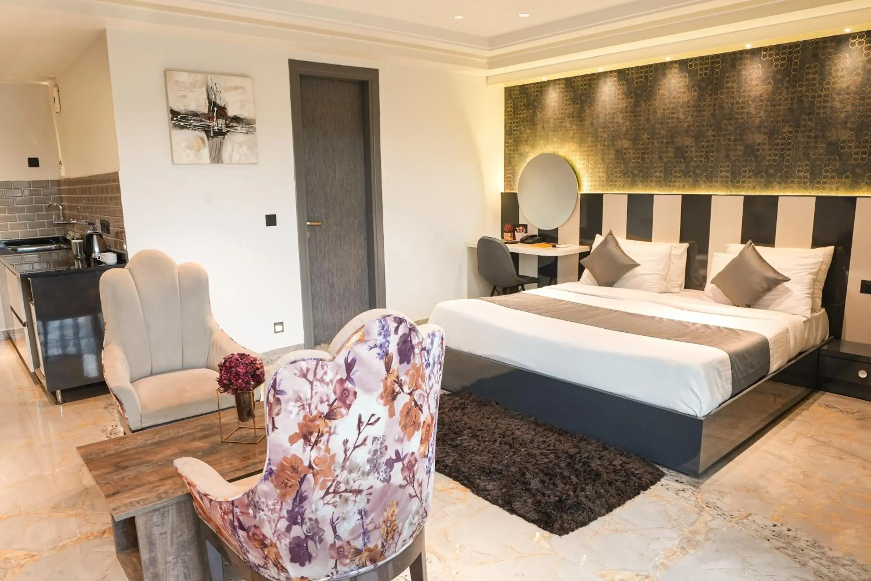 Bedroom, Bed in METRO STUDIOS Bedroom, Bed in METRO STUDIOS