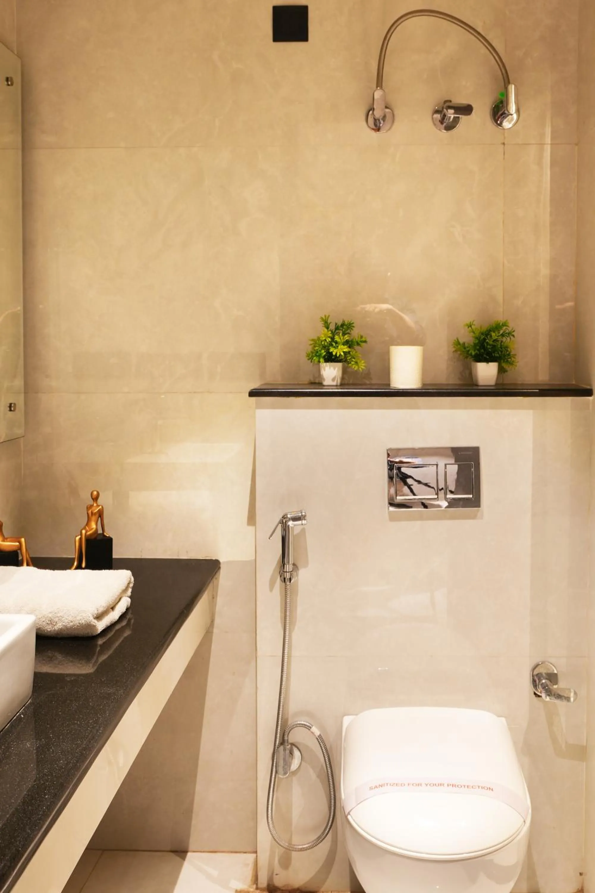 Bathroom in METRO STUDIOS