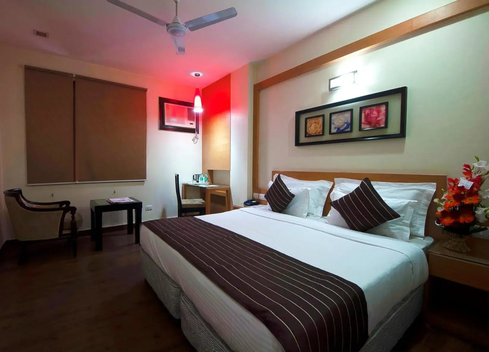 Superior King Room in Hotel Metropolitan Superior King Room in Hotel Metropolitan