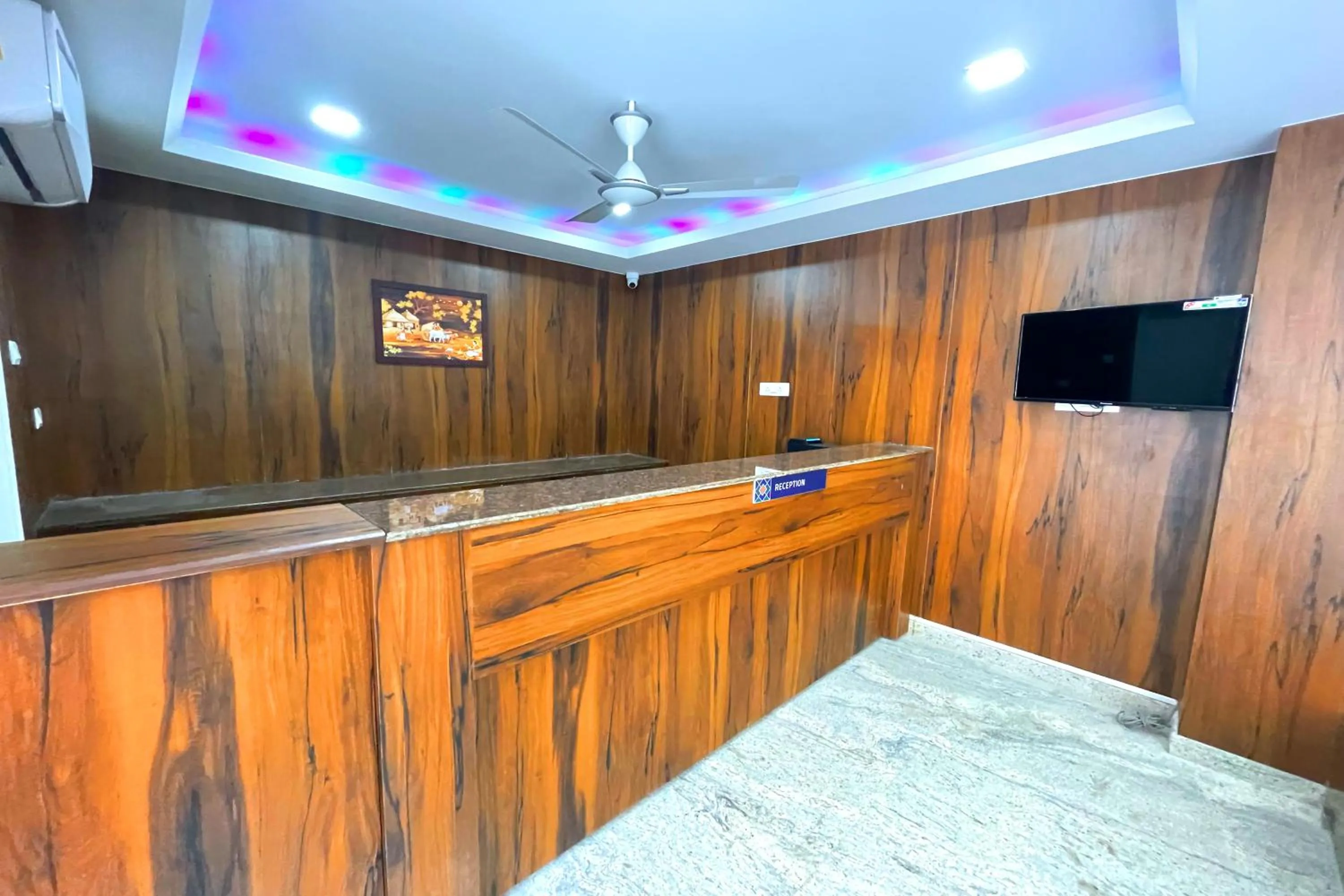 Lobby or reception in K11 Express - Opp Express Avenue