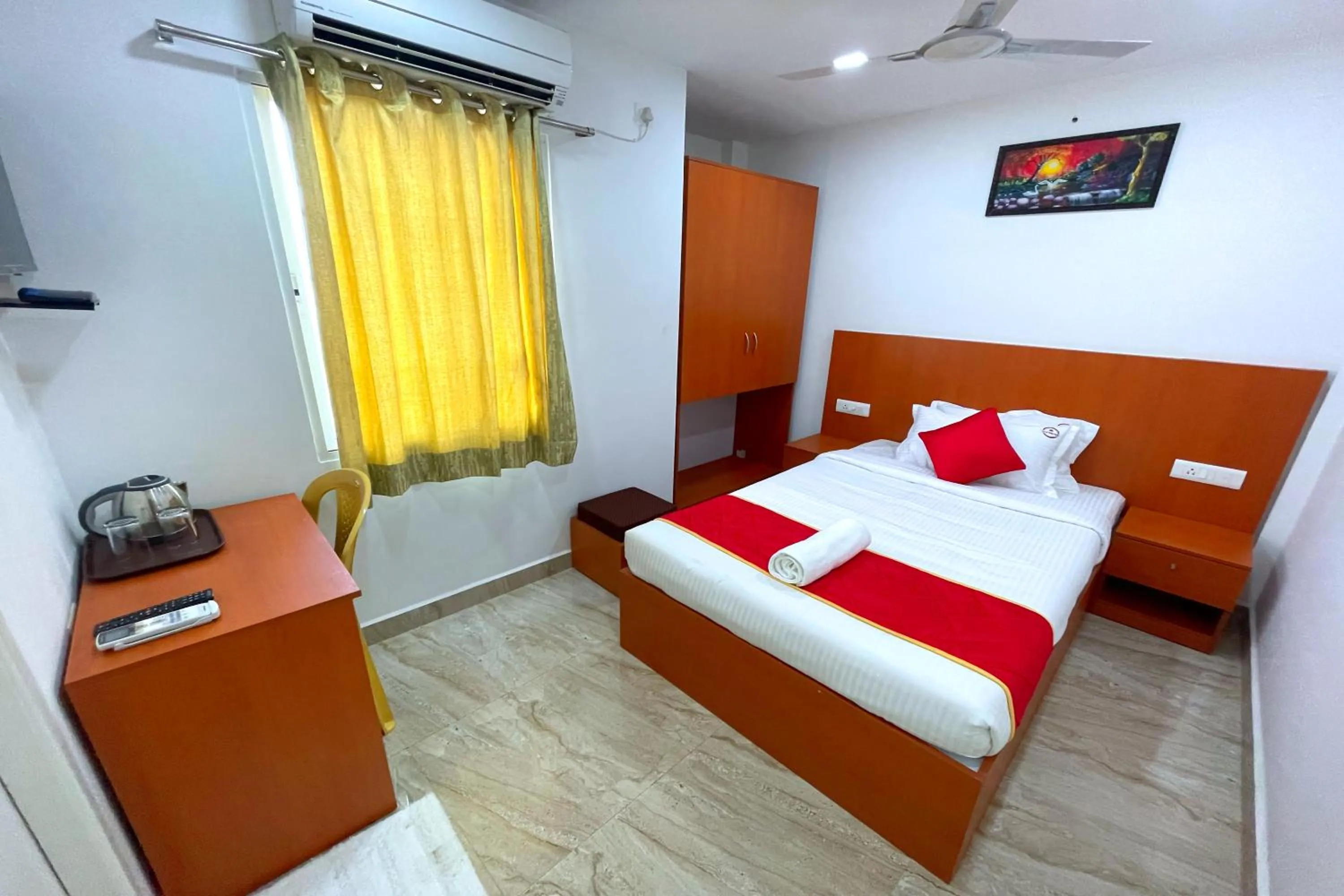 Bed in K11 Express - Opp Express Avenue