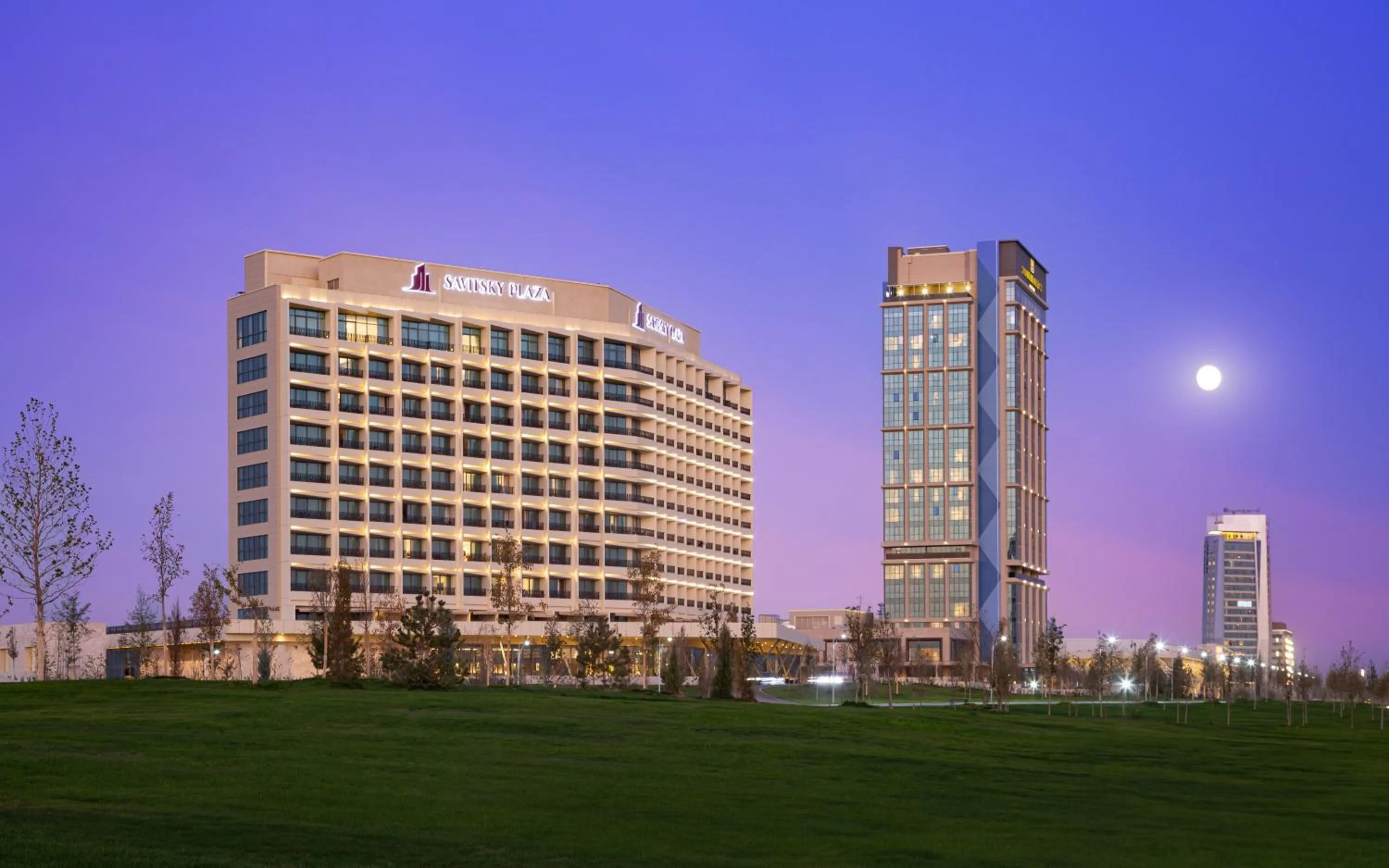 Property building in Savitsky Plaza