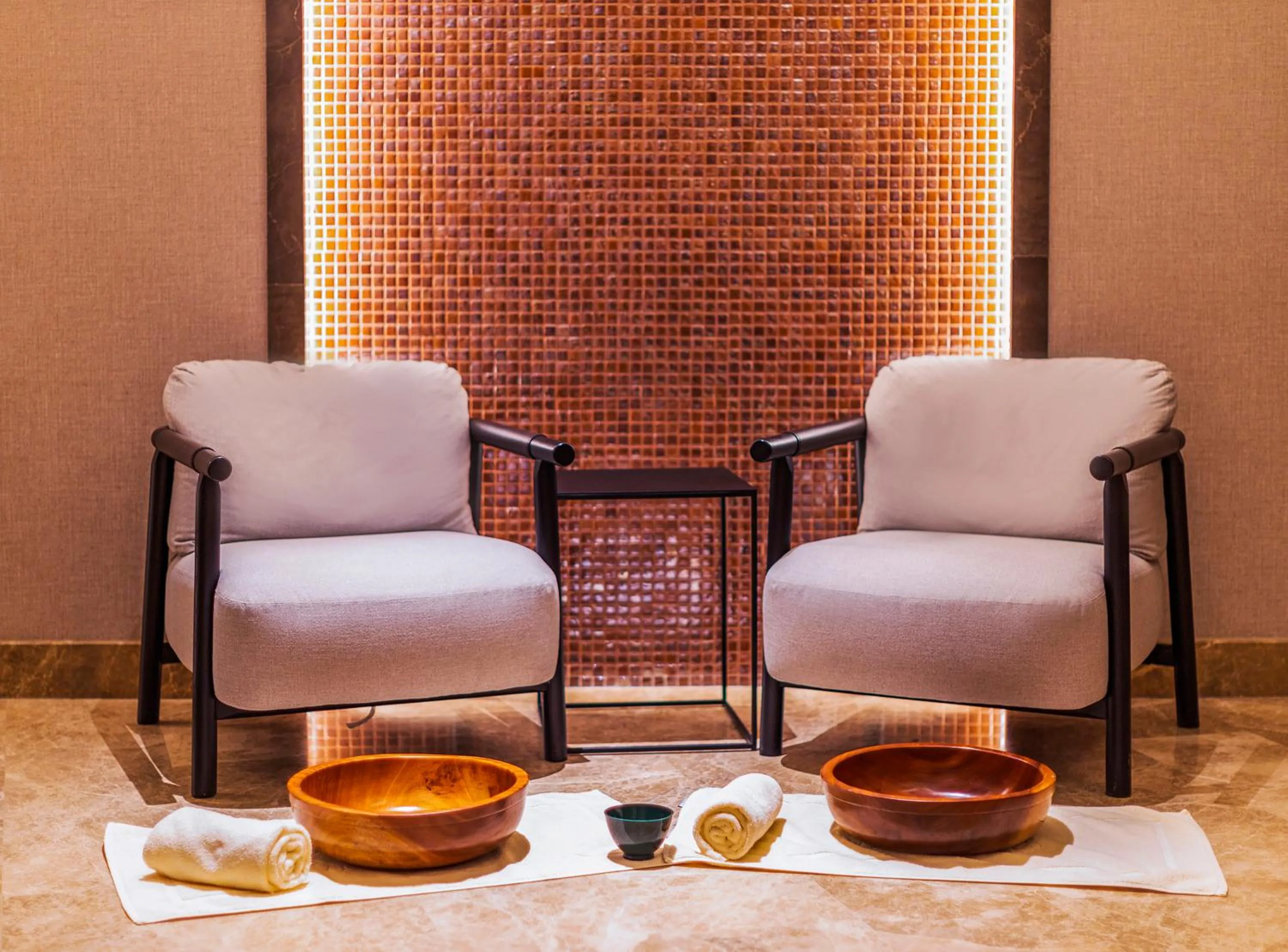 Spa and wellness centre/facilities in Silk Road by Minyoun