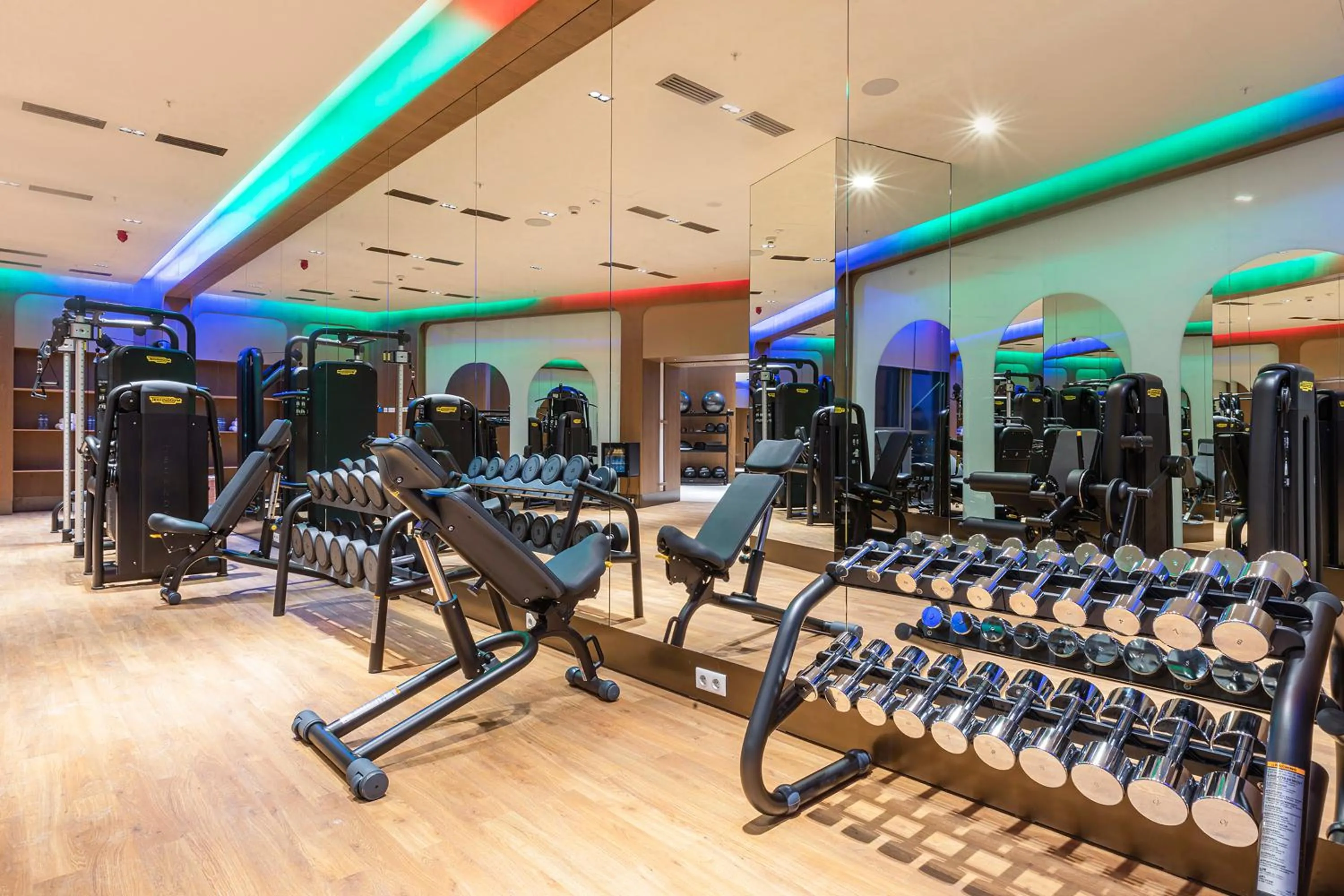 Fitness centre/facilities in Silk Road by Minyoun