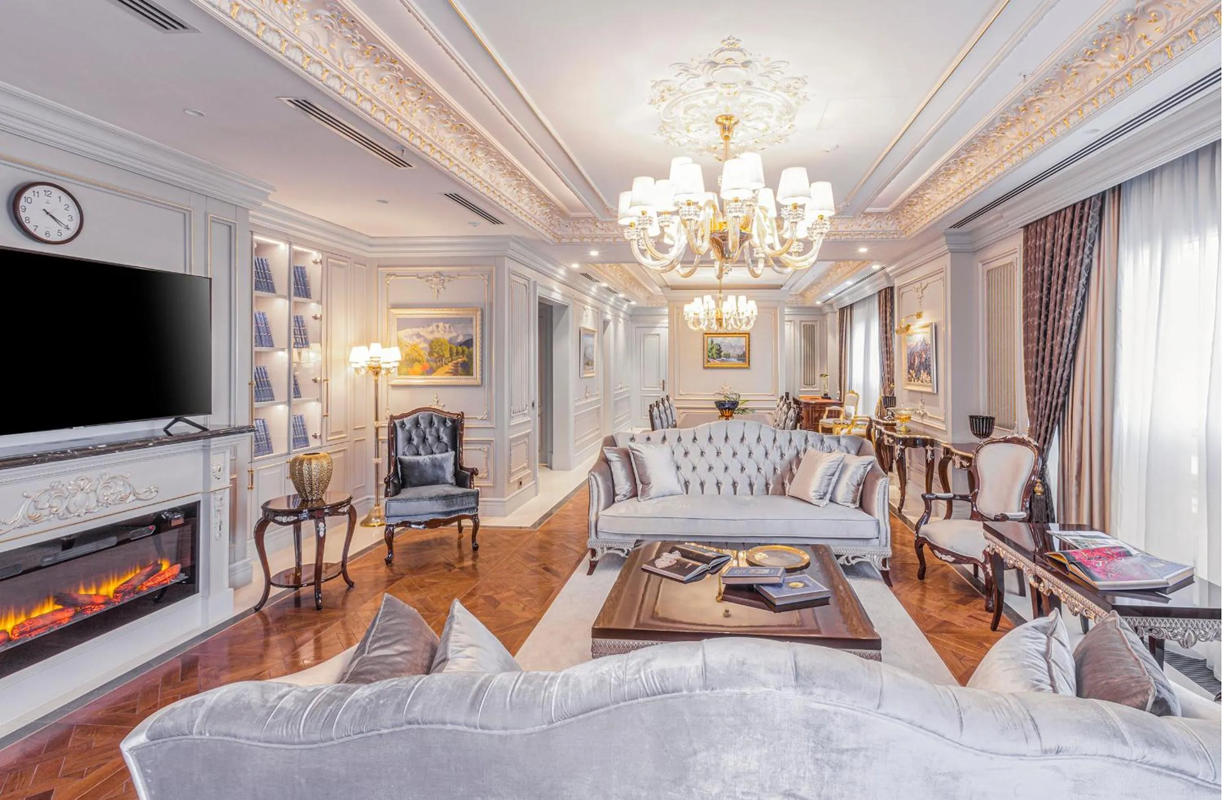 Communal lounge/ TV room in Hilton Garden Inn Samarkand Afrosiyob