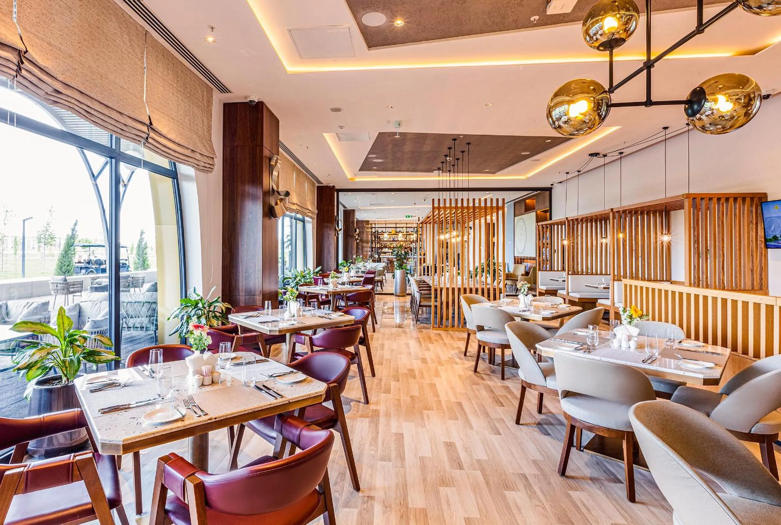 Restaurant/places to eat in Hilton Garden Inn Samarkand Afrosiyob