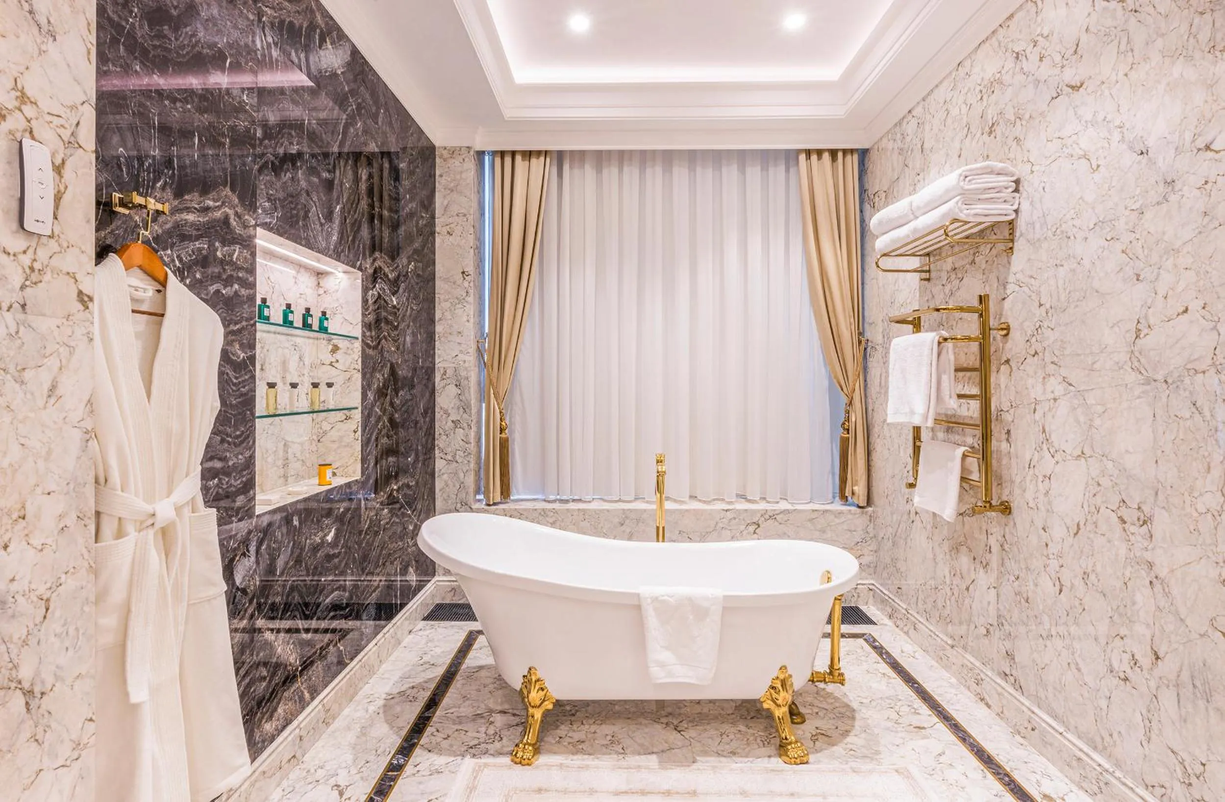 Bathroom in Wellness Park Hotel Bactria