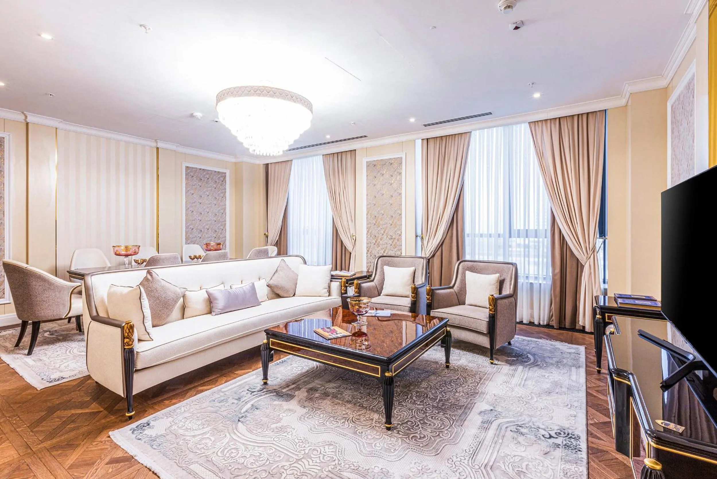 Living room, Bed in Wellness Park Hotel Bactria