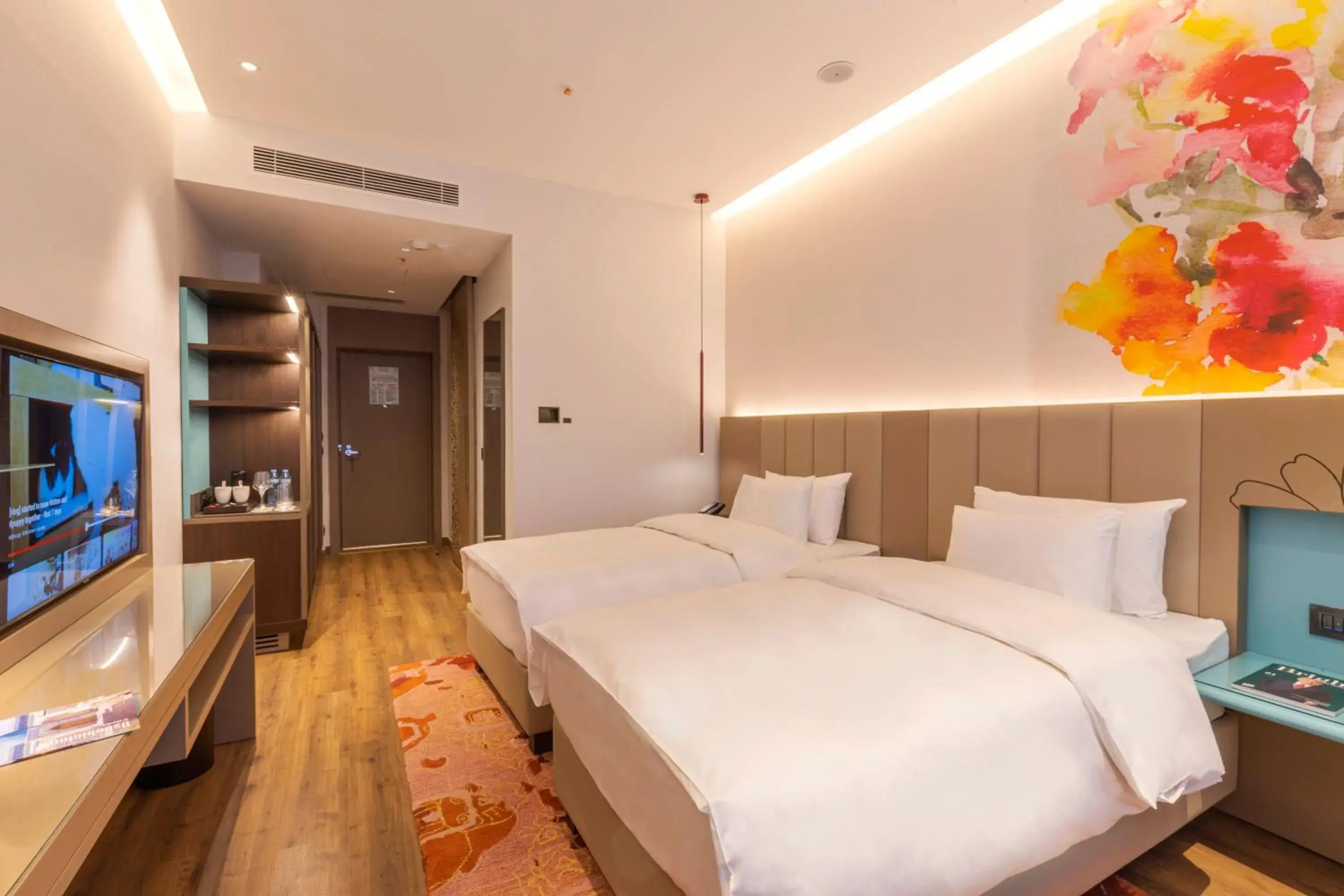 Standard Double or Twin Room with Canal View in Wellness Park Hotel Turon Standard Double or Twin Room with Canal View in Wellness Park Hotel Turon