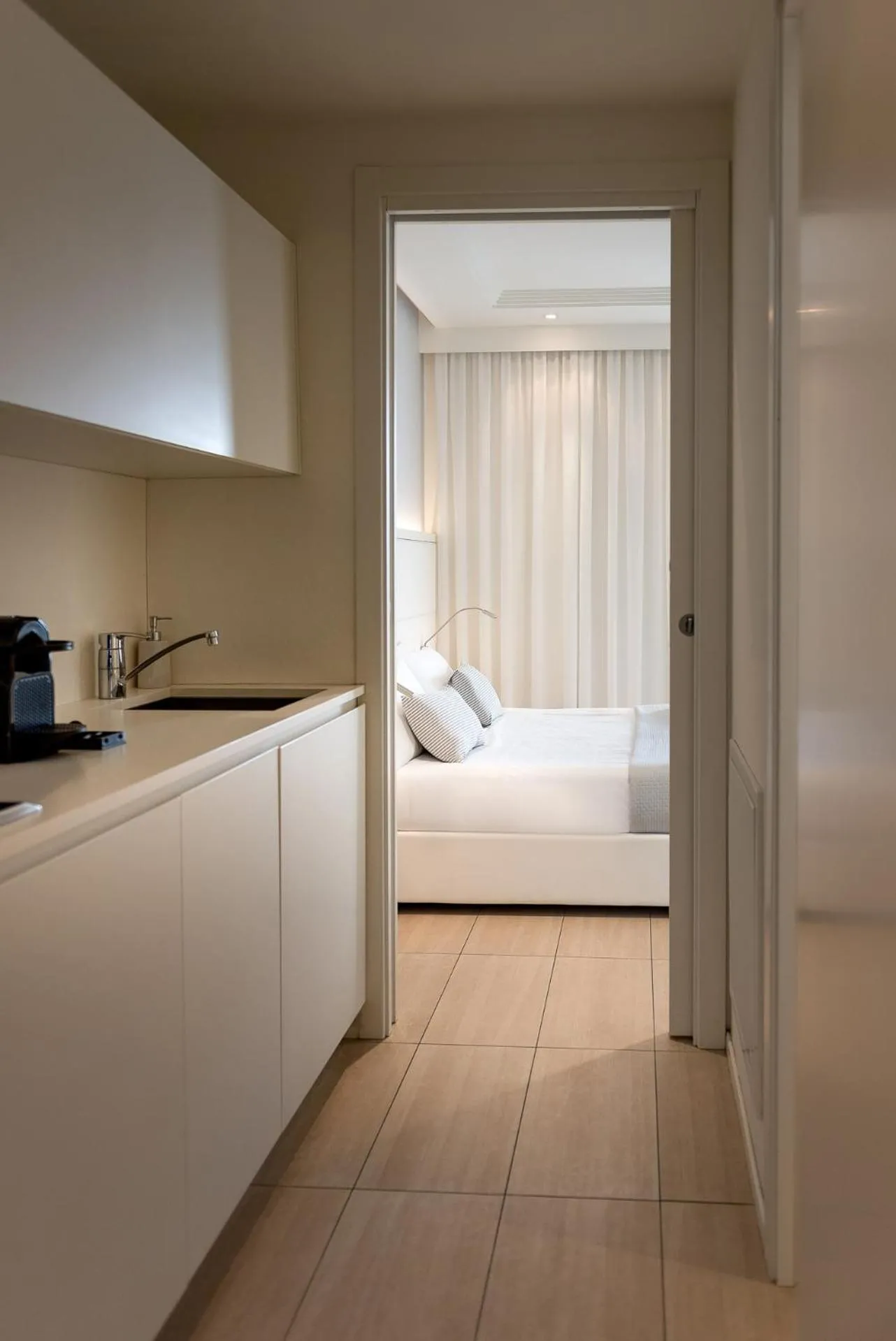 Kitchen or kitchenette, Bed in Hotel San Marco