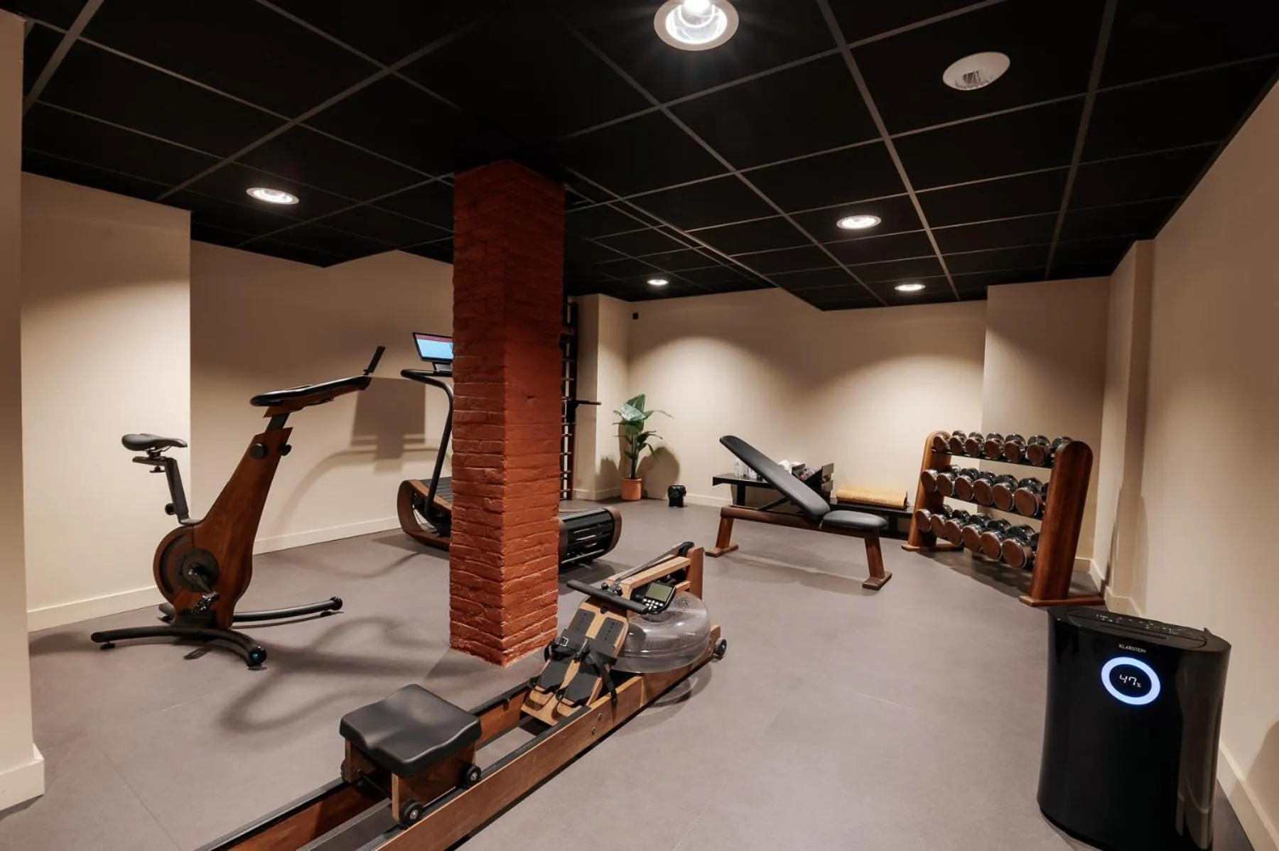 Fitness centre/facilities in Keystone Hôtel & Spa