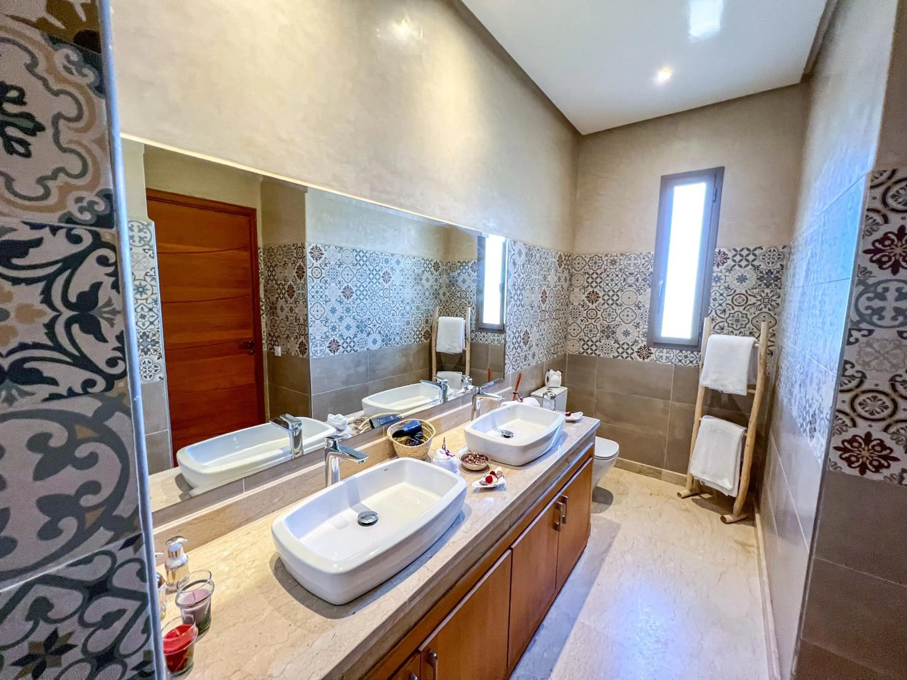 Toilet in Riad villa saphir & SPA