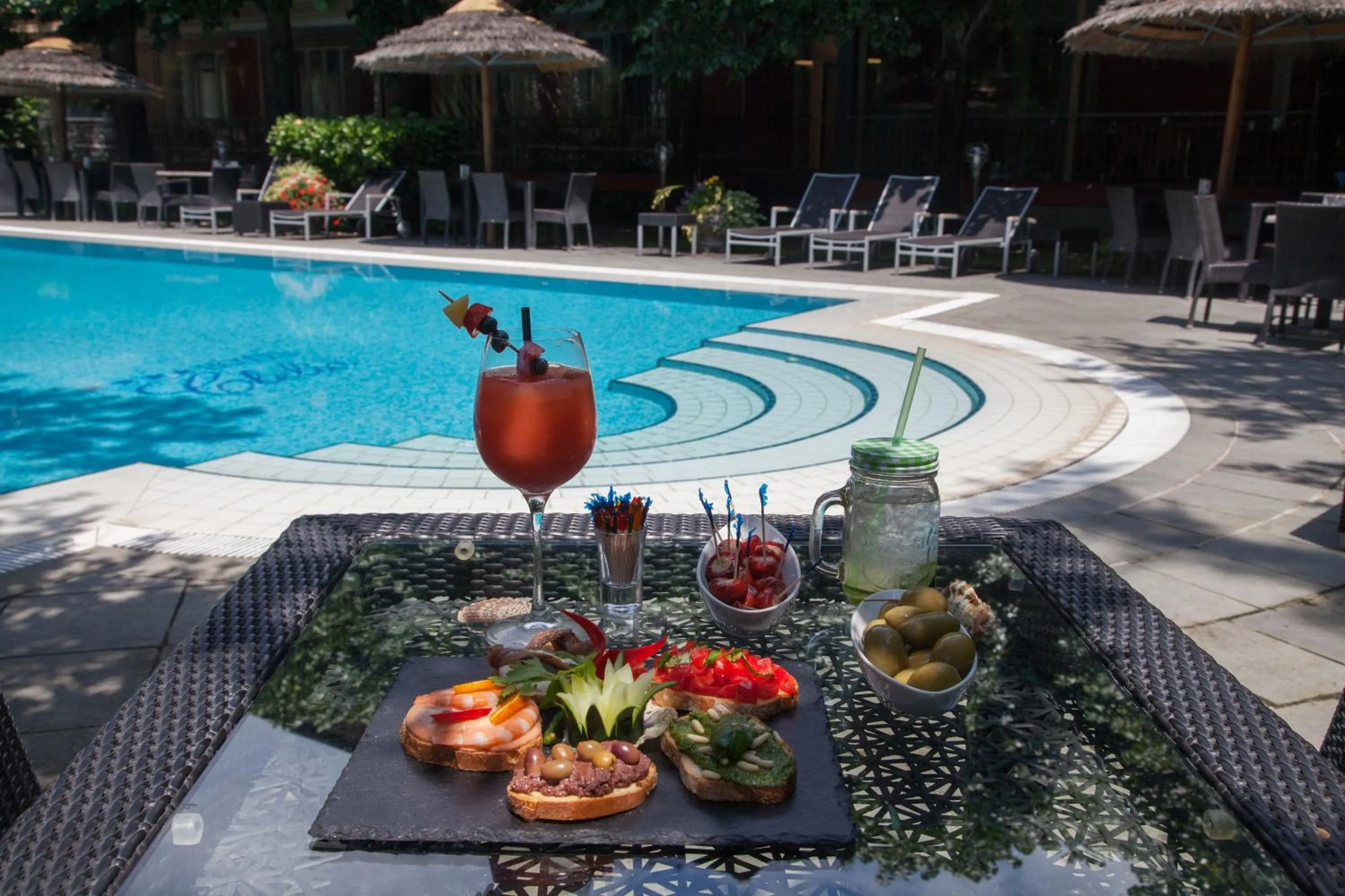 Food and drinks in Hotel Clelia