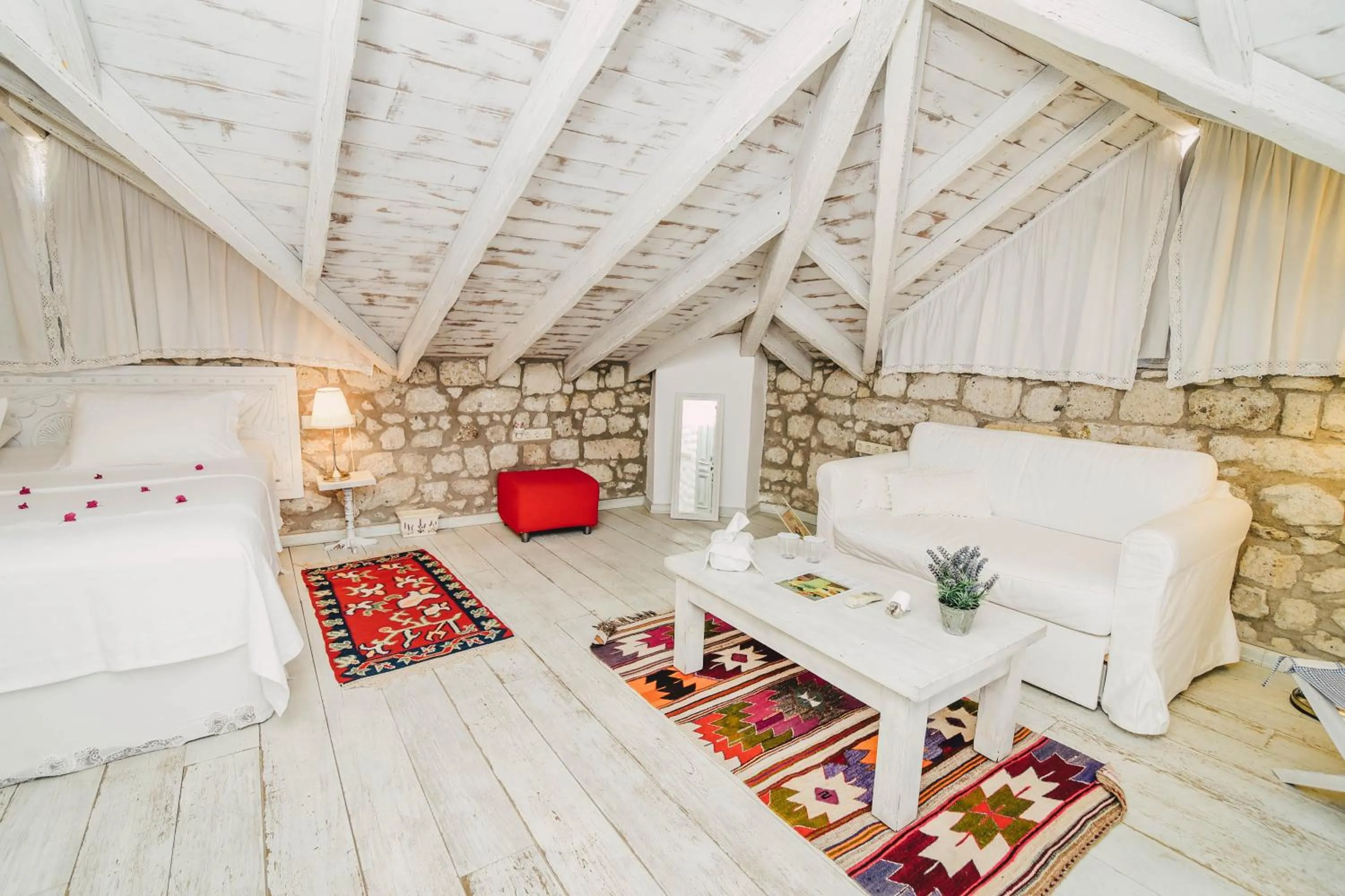 Massage, Bed in YUKARI SOKAK VİP BUTİK OTEL