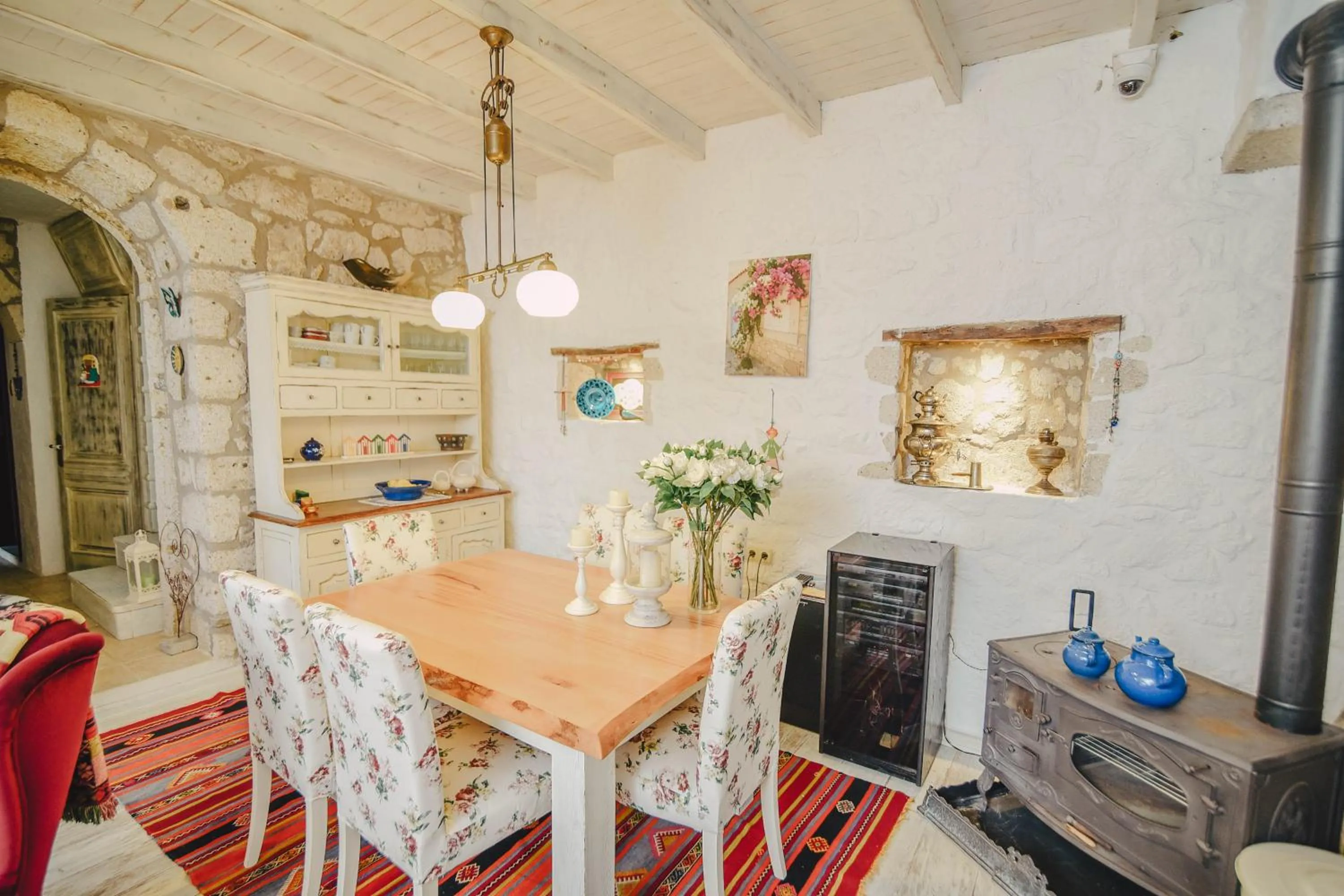 Property building in YUKARI SOKAK VİP BUTİK OTEL