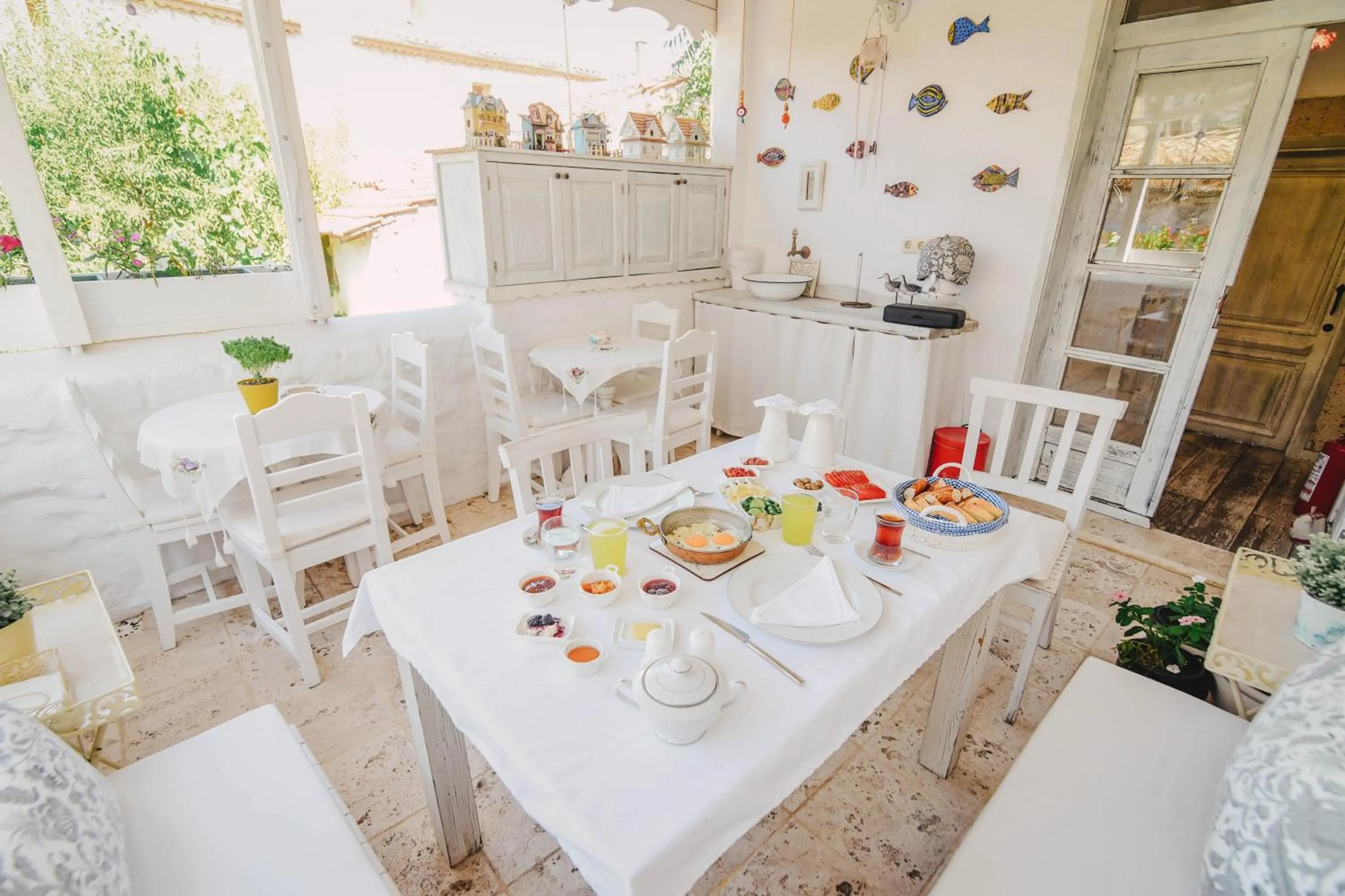 Food and drinks in YUKARI SOKAK VİP BUTİK OTEL