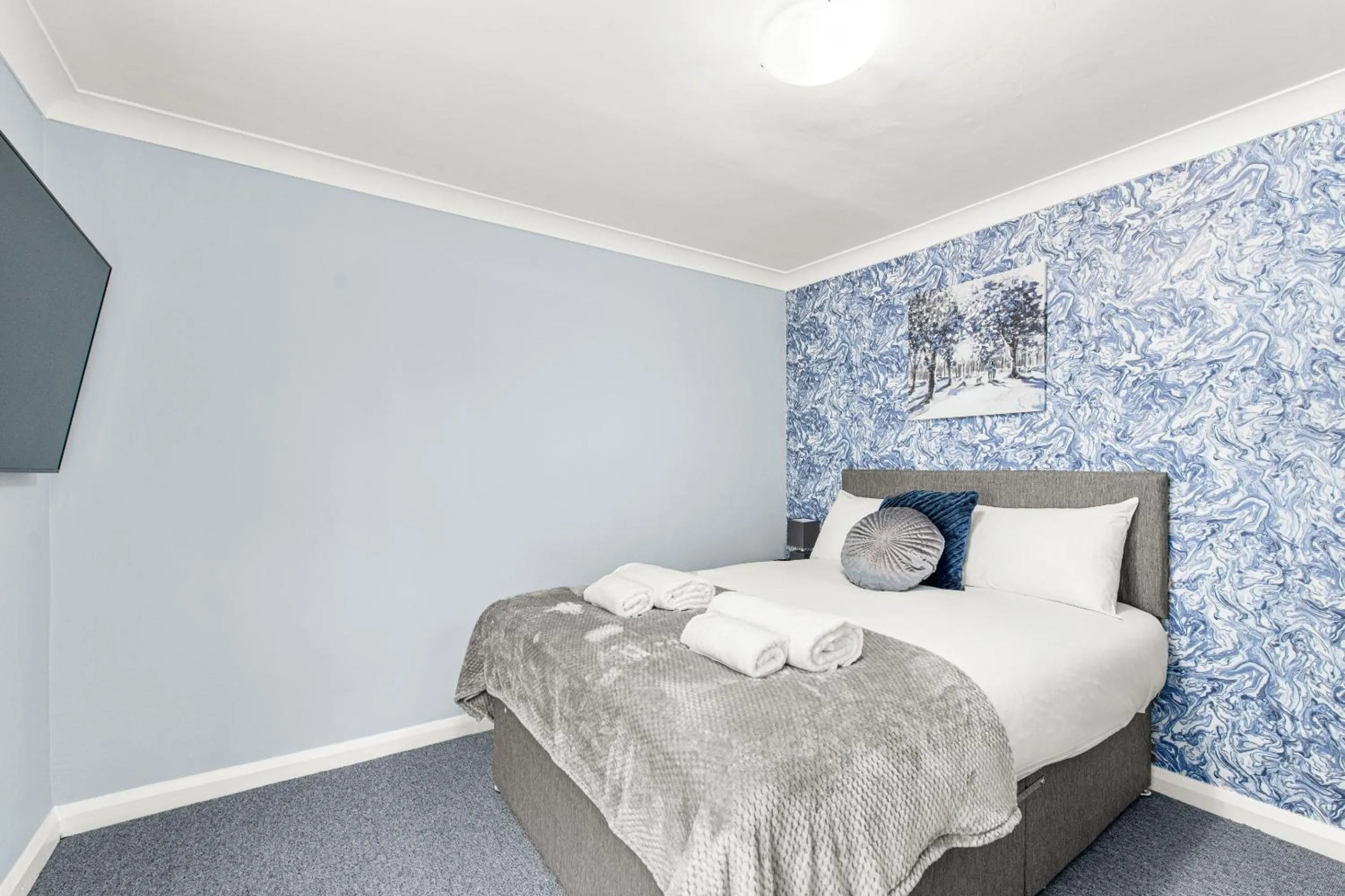 Bedroom, Bed in Town House Rooms