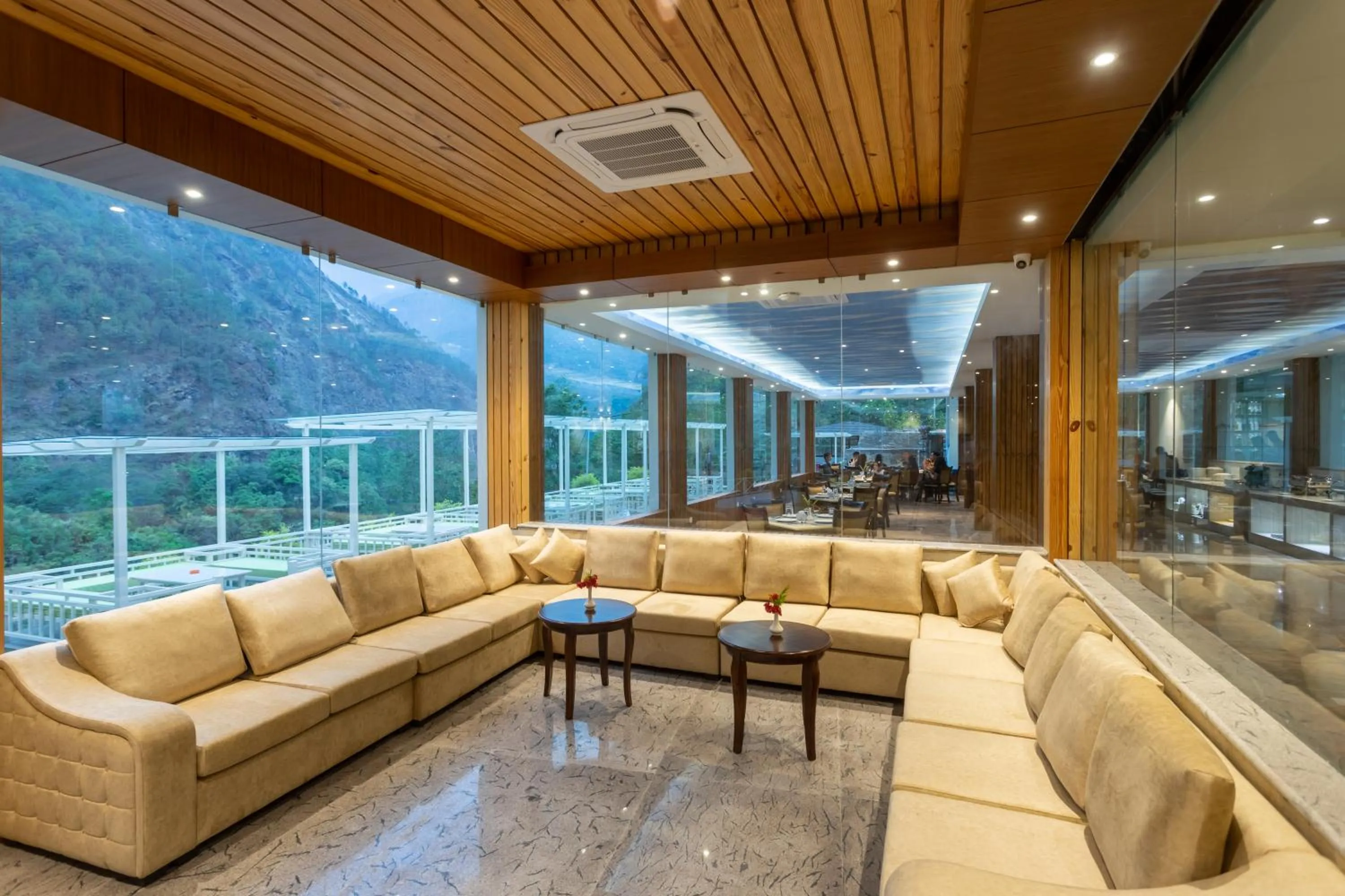 Lobby or reception in Bhotekoshi Heli Resort