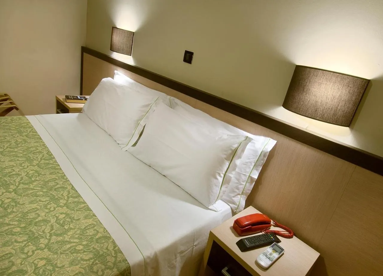 Decorative detail, Bed in Hotel Conchiglia
