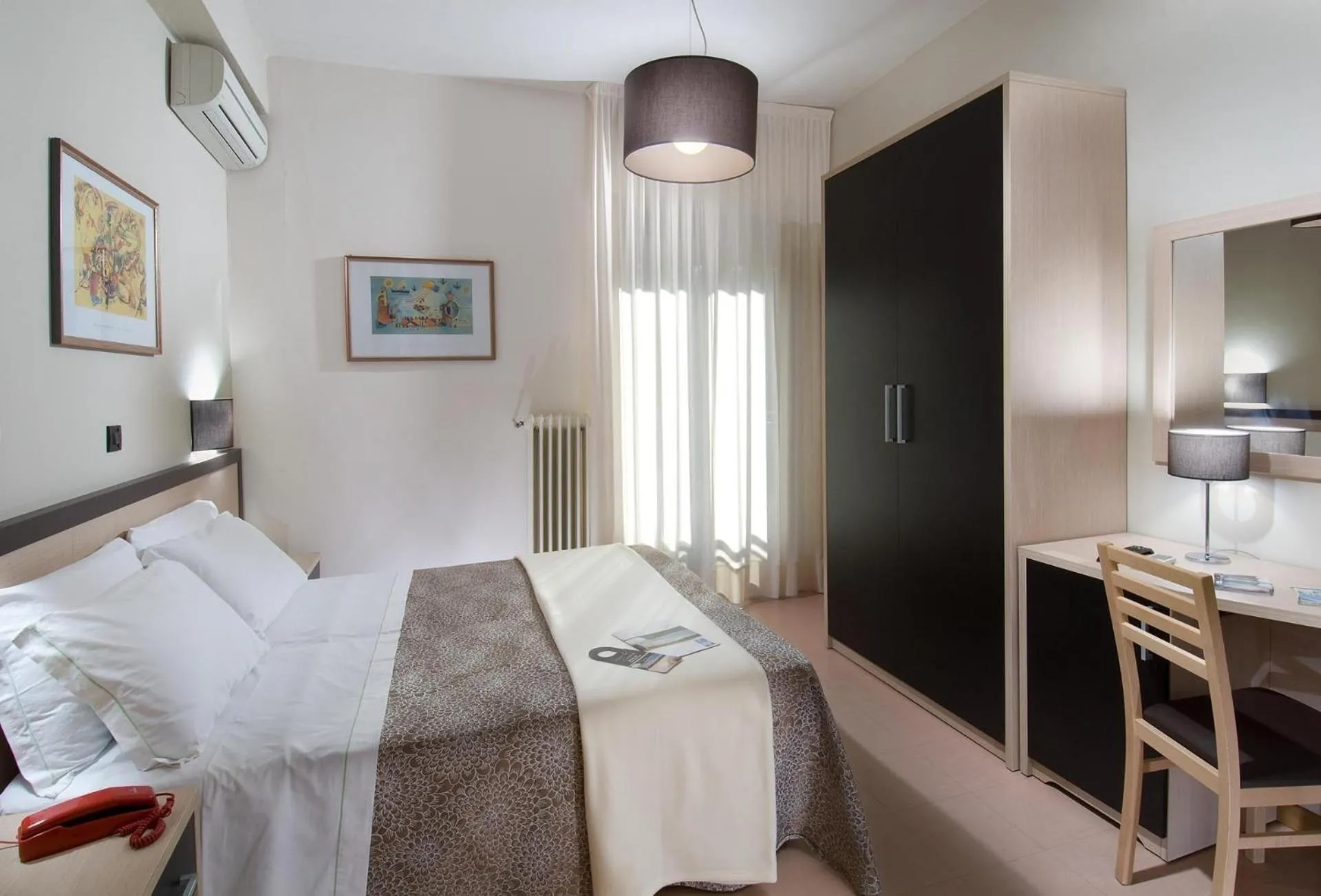 Photo of the whole room, Bed in Hotel Conchiglia