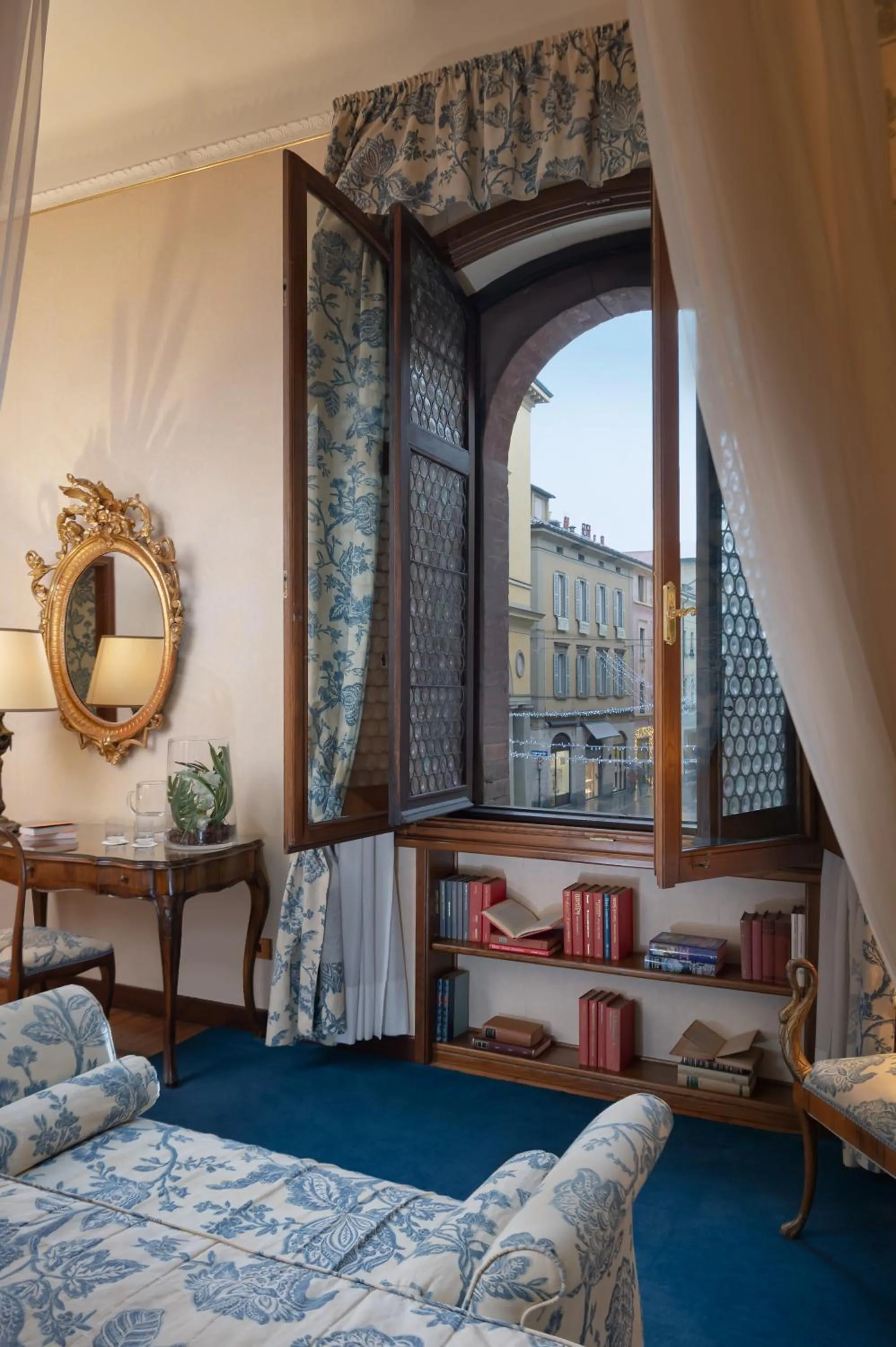 City view, Bed in Hotel Posta