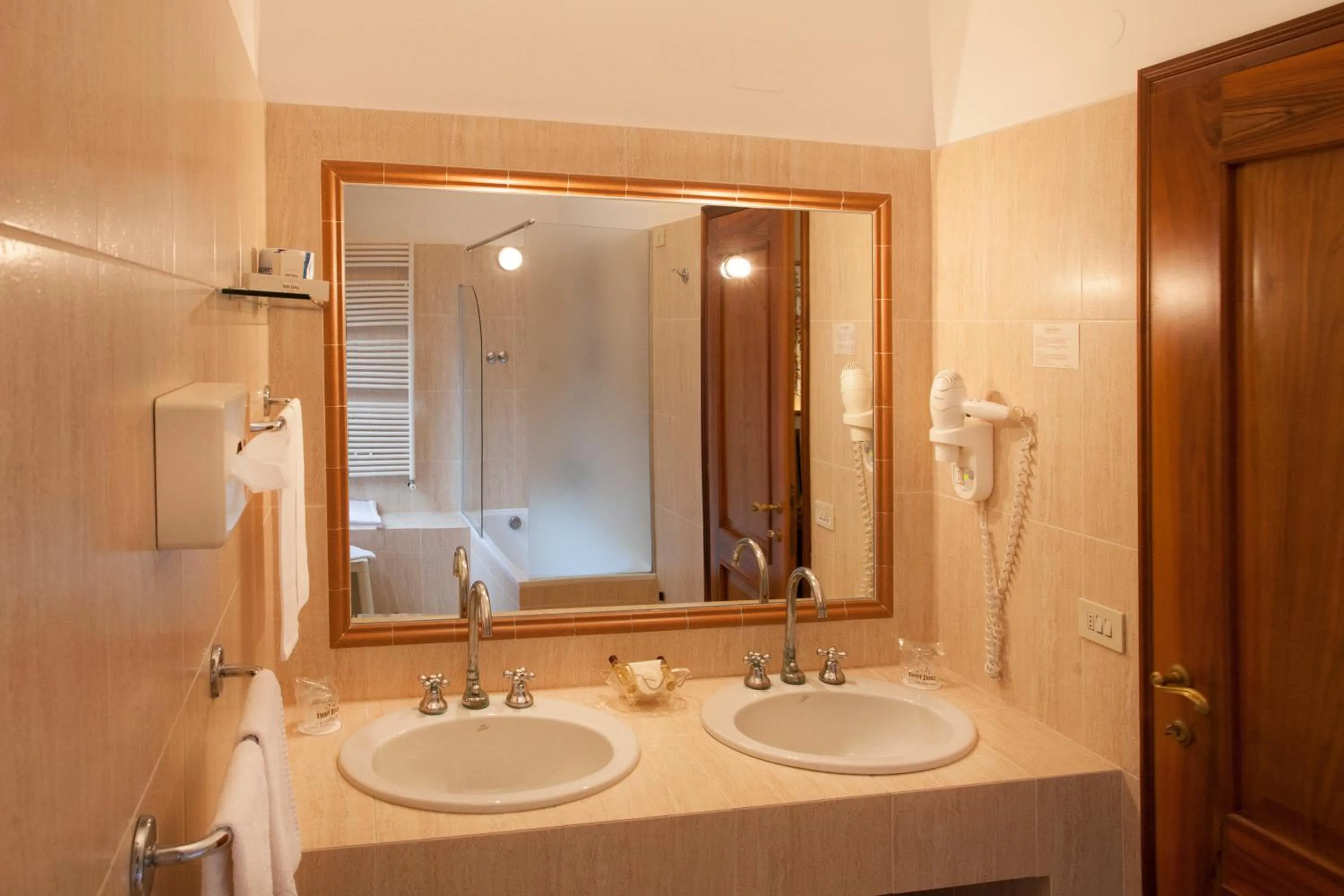 Bathroom in Hotel Posta