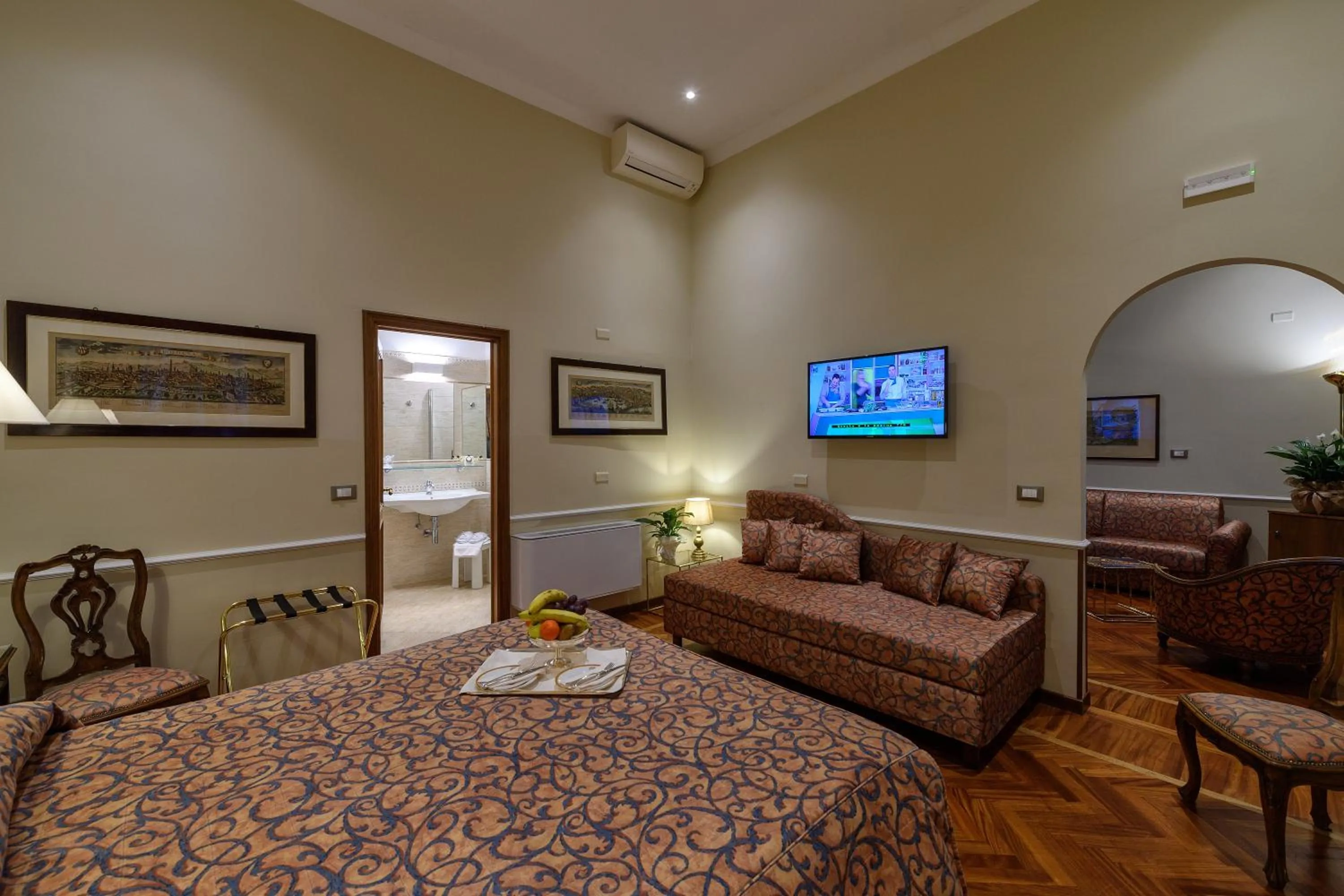 Photo of the whole room, Bed in Hotel Posta