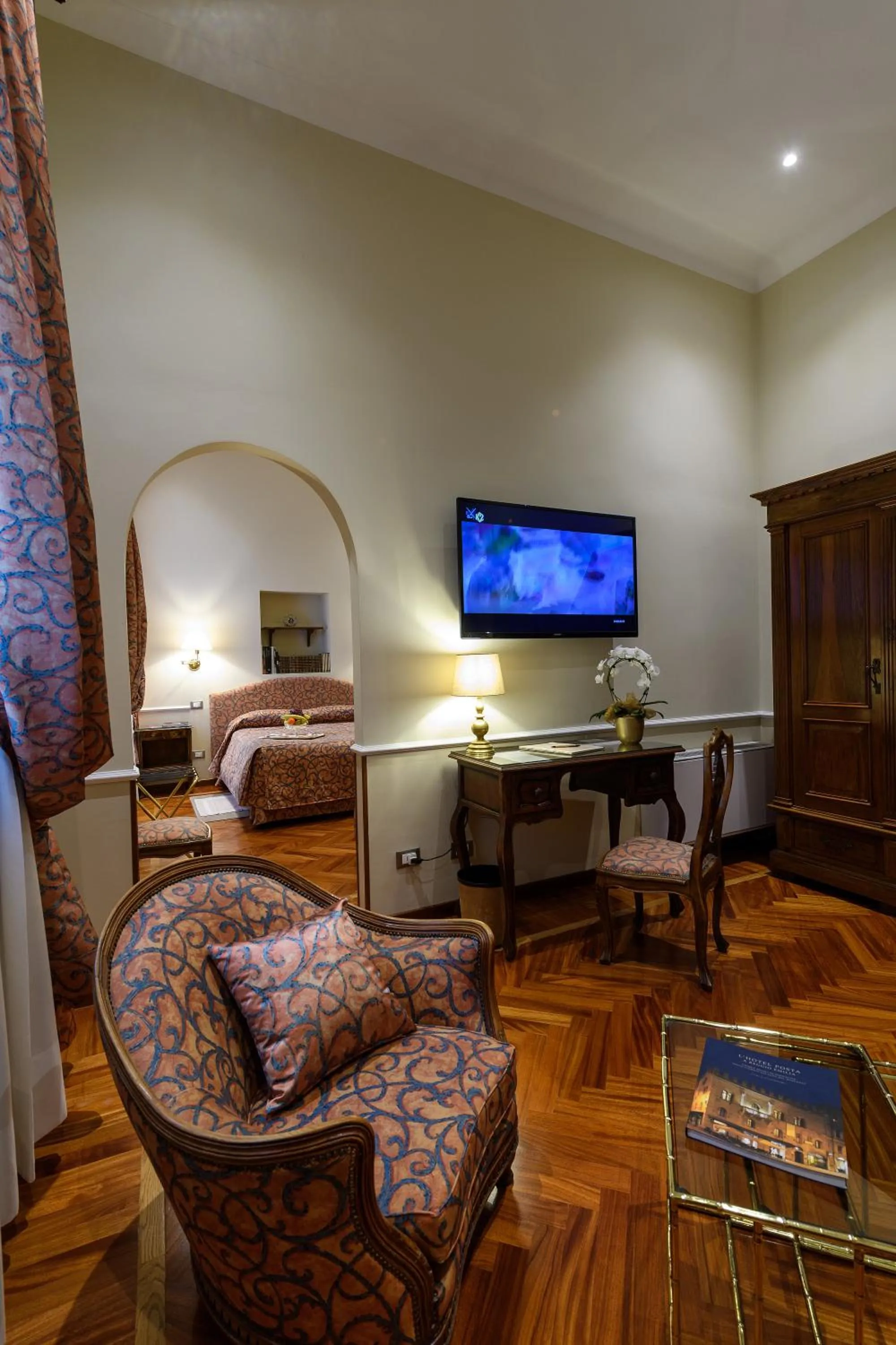 Seating area in Hotel Posta