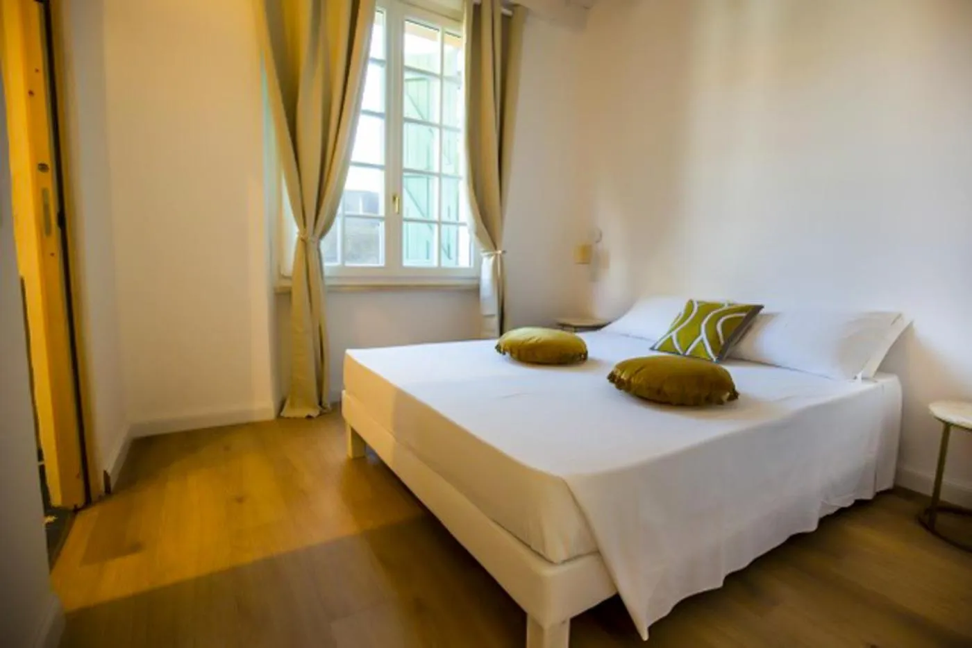 Bed in Maison d'Orange - La Pinede