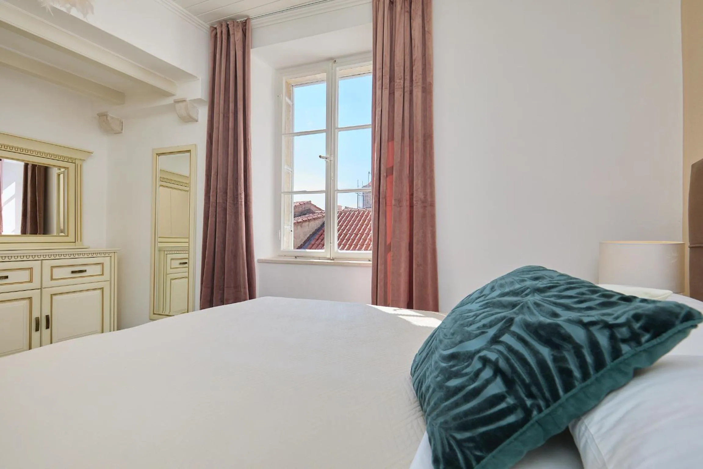 Bedroom, Bed in Hedera Estate, Hedera A22