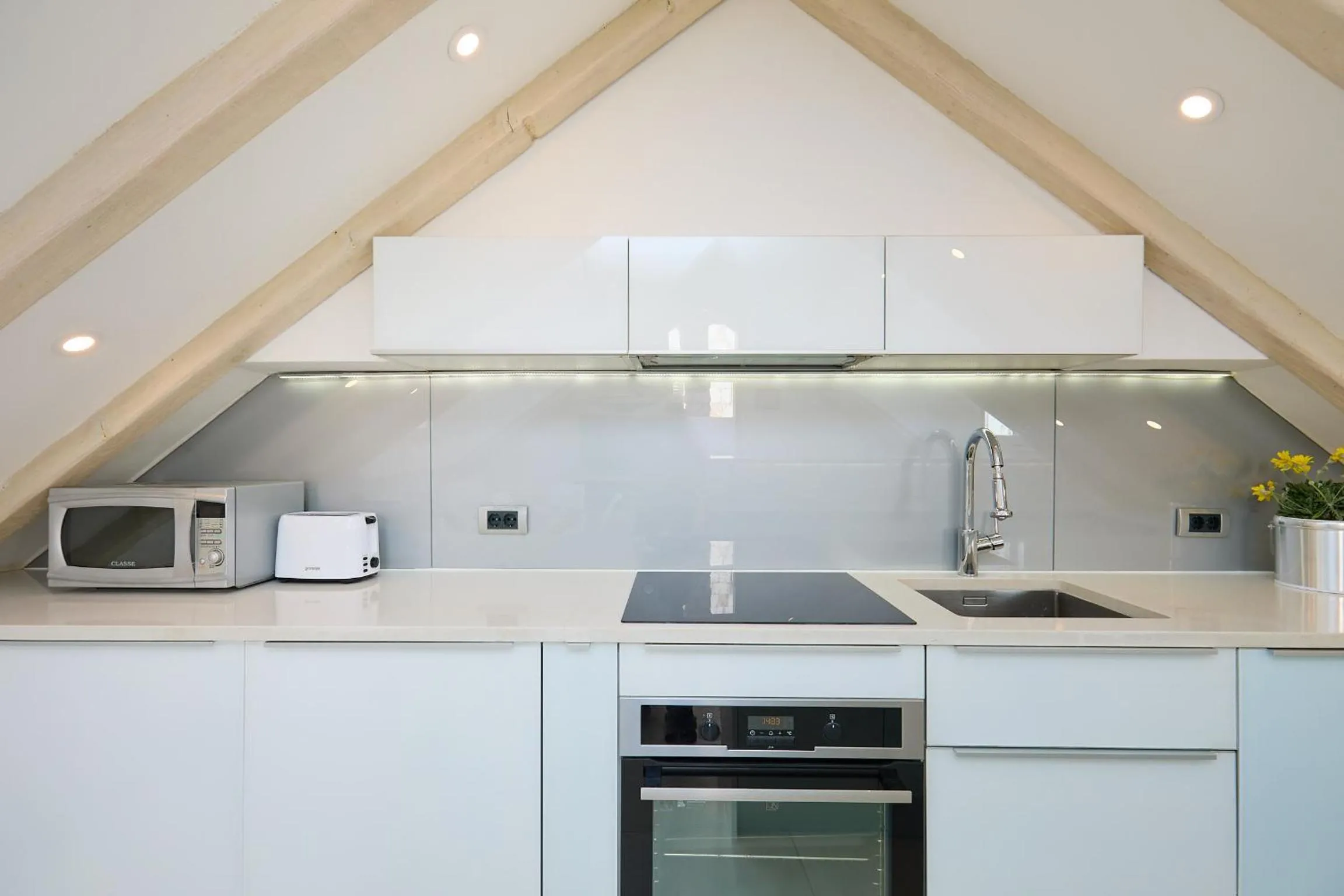 Kitchen or kitchenette in Hedera Estate, Hedera A22