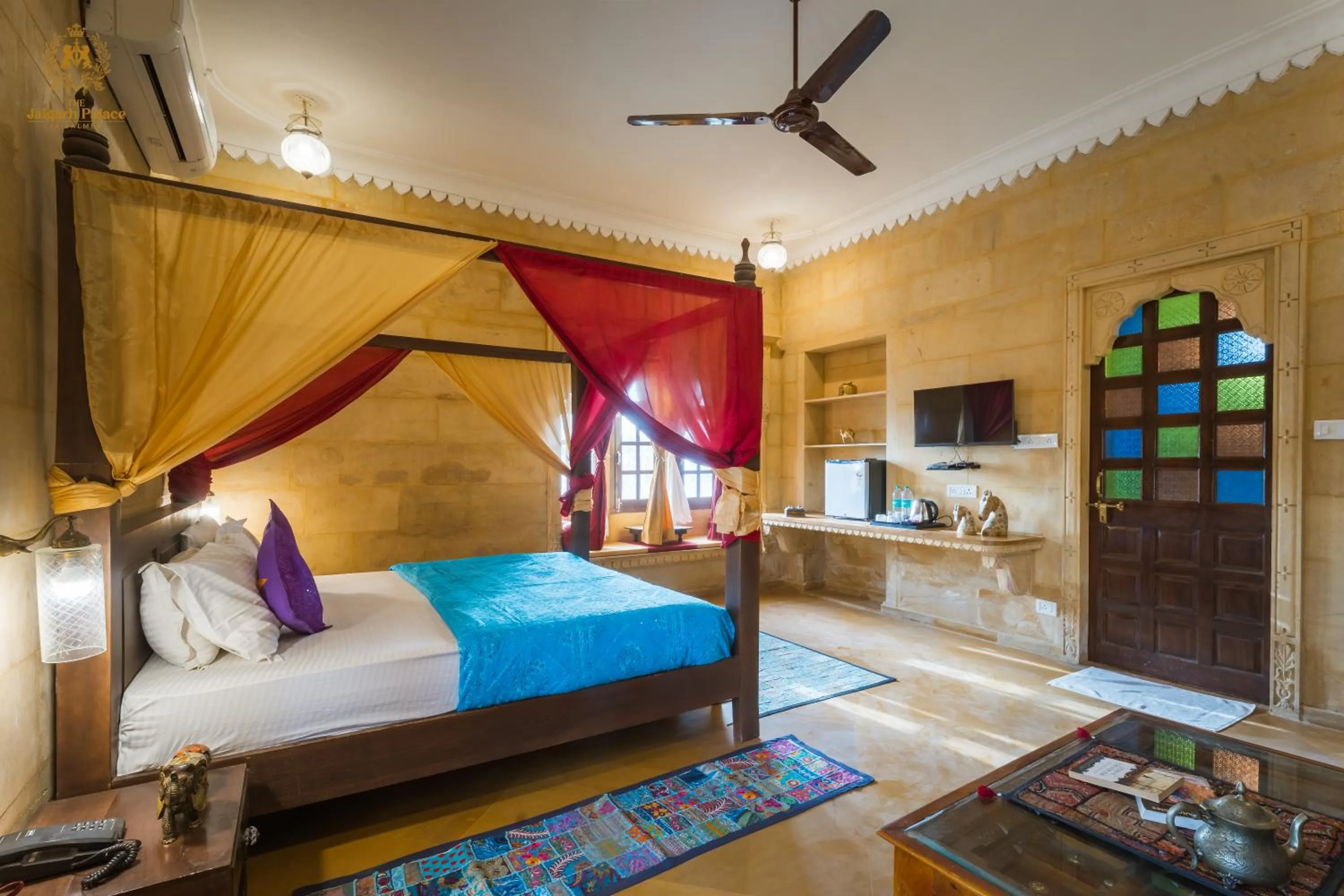 Bed in The Jaigarh Palace Jaisalmer