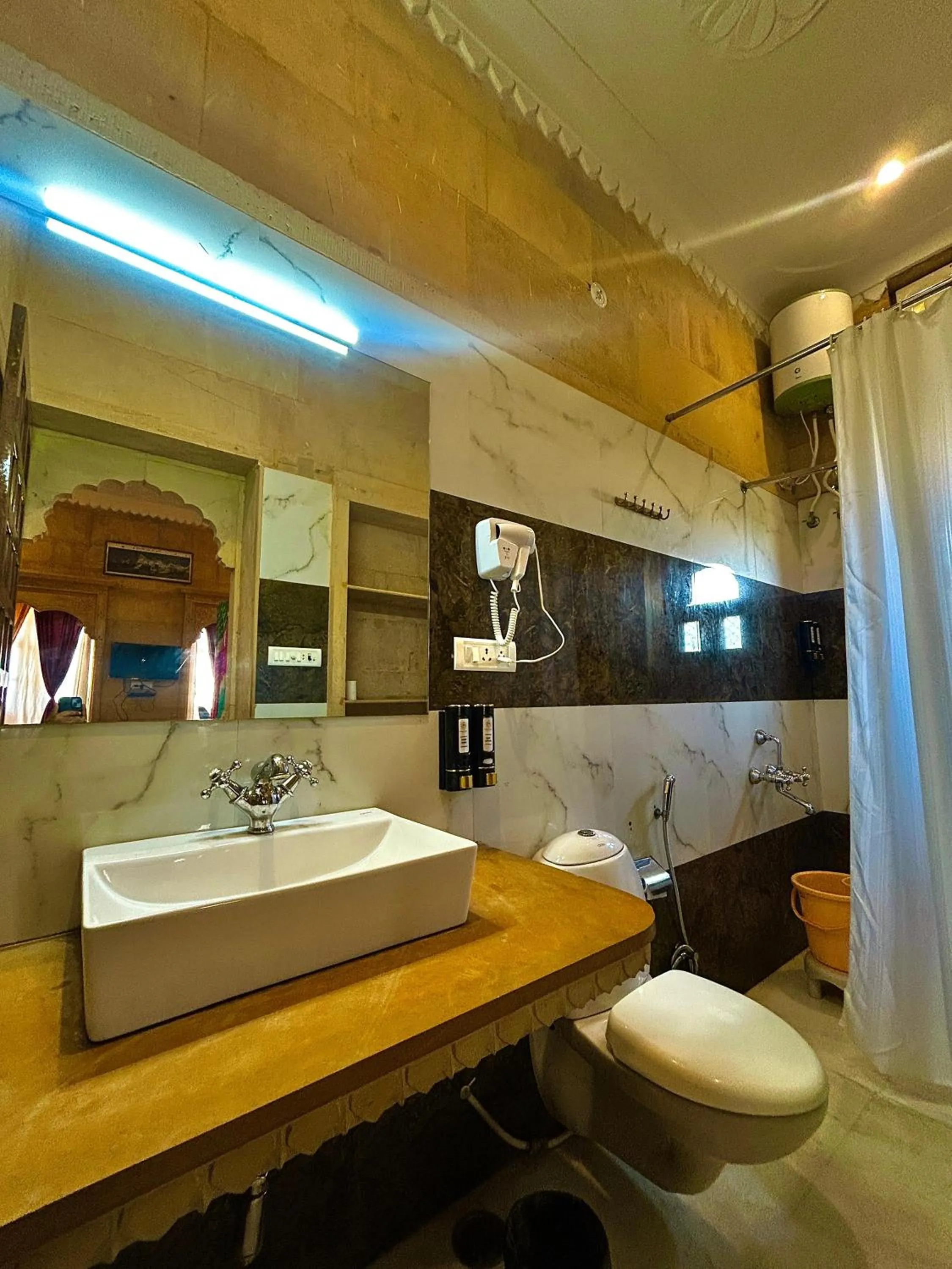 Bathroom in The Jaigarh Palace Jaisalmer